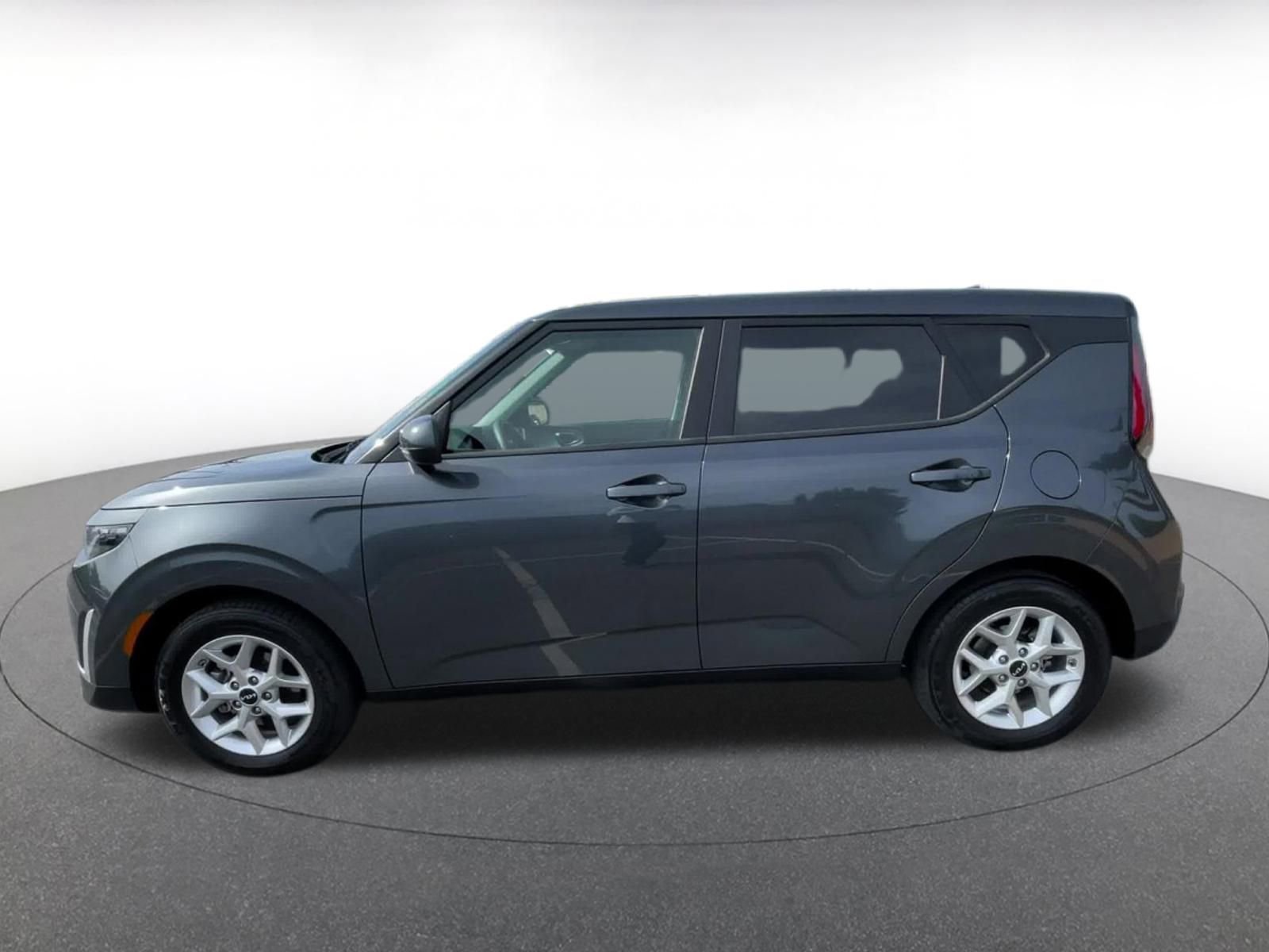 Thumbnail: 2024 Kia Soul - 8