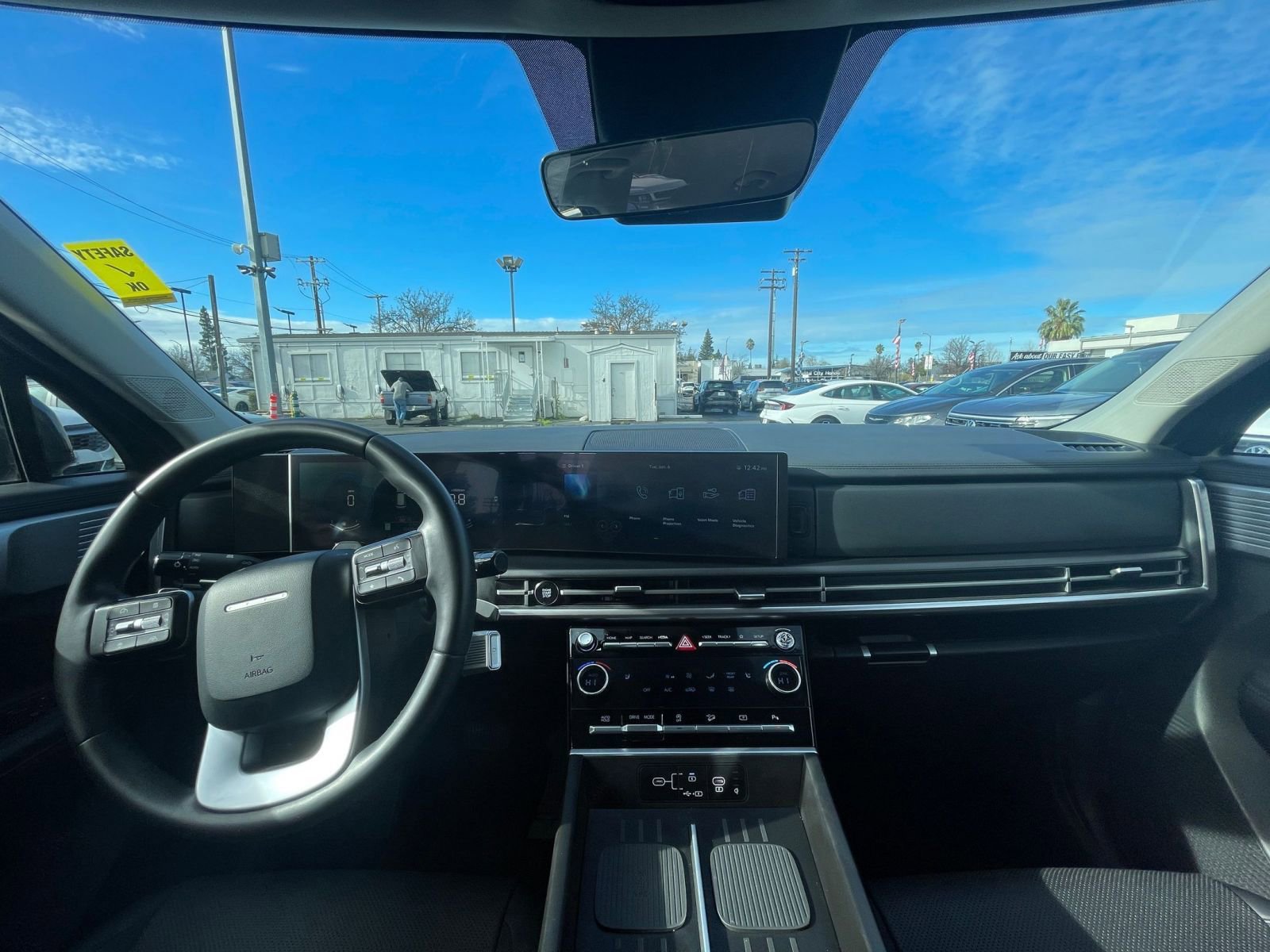 Thumbnail: 2025 Hyundai Santa Fe - 33