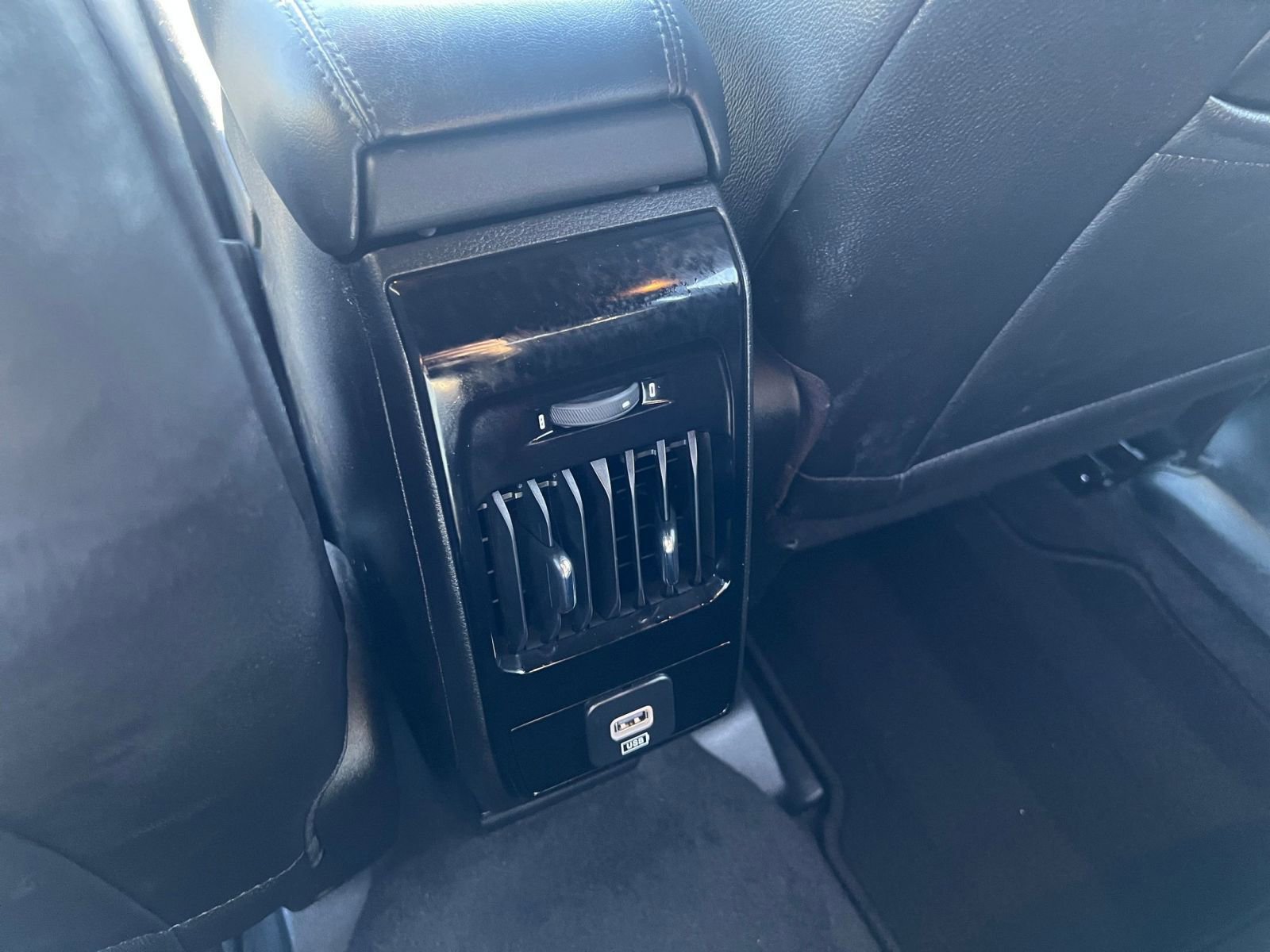 Thumbnail: 2025 Jeep Compass - 24