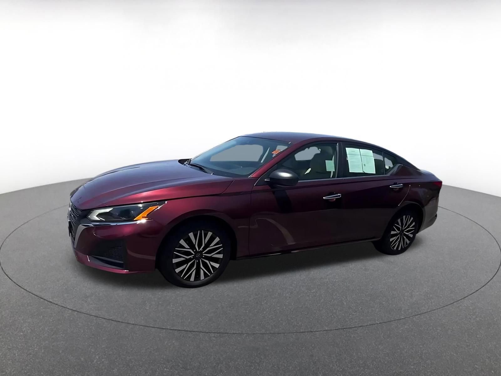 Thumbnail: 2025 Nissan Altima - 8