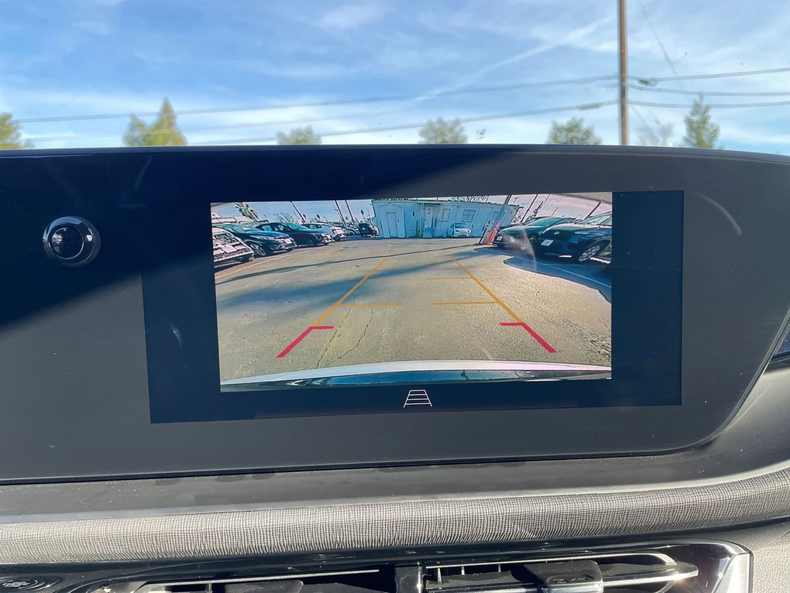 Thumbnail: 2025 Buick Envista - 17