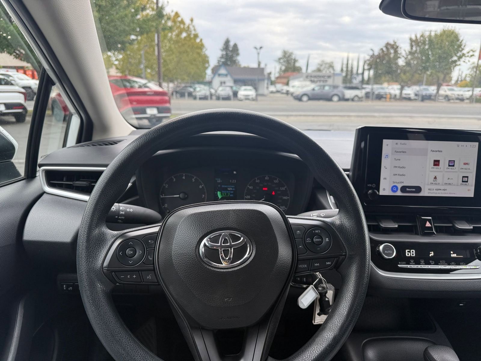 Thumbnail: 2024 Toyota Corolla - 32