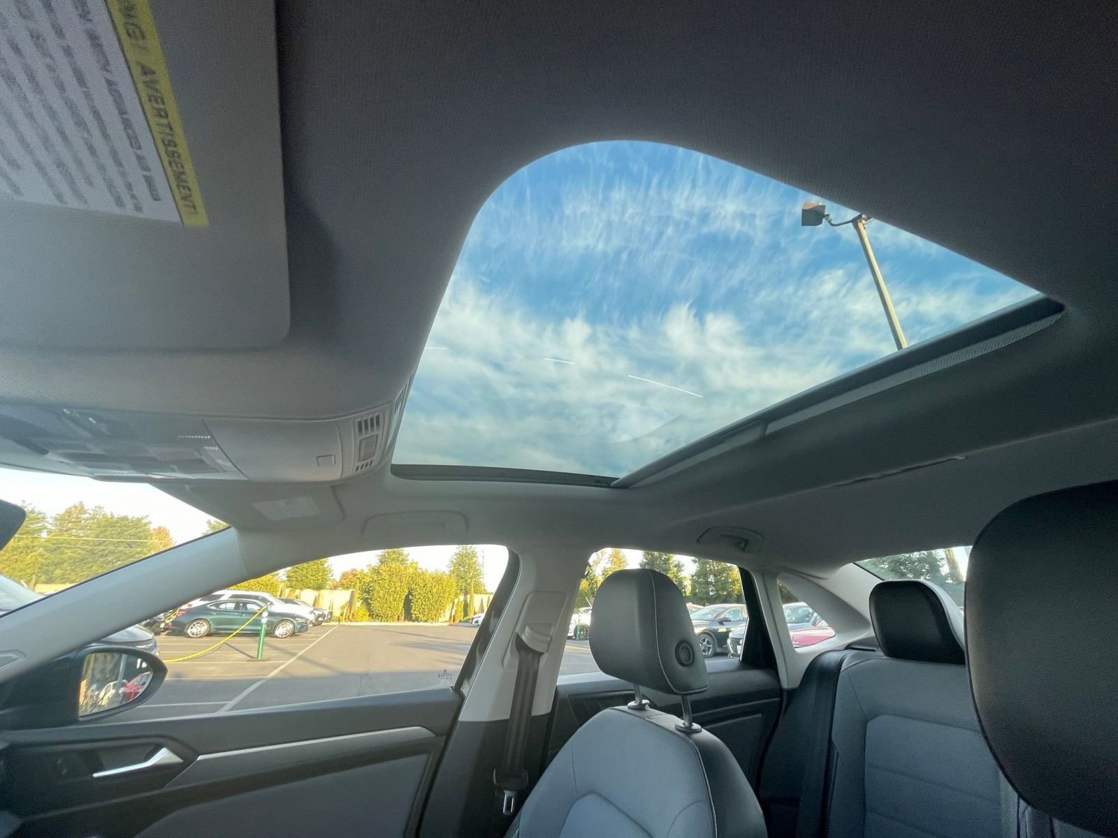 Thumbnail: 2025 Volkswagen Jetta - 28