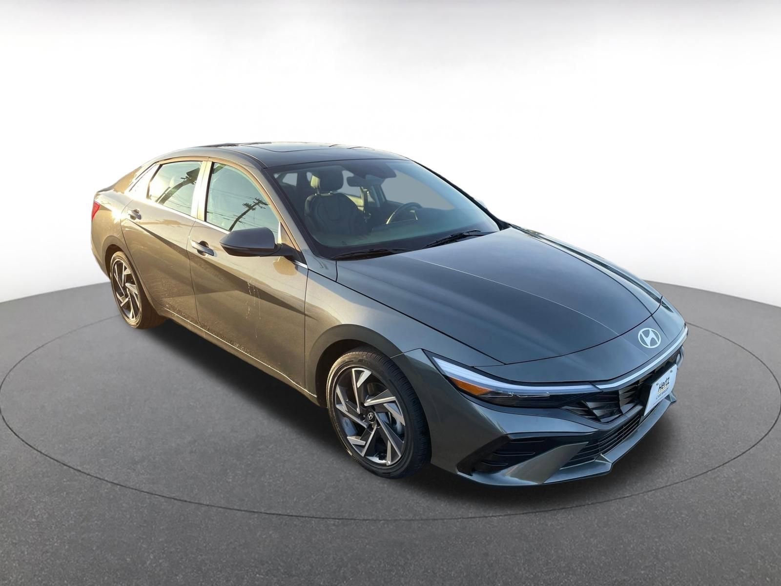 Thumbnail: 2025 Hyundai Elantra - 1