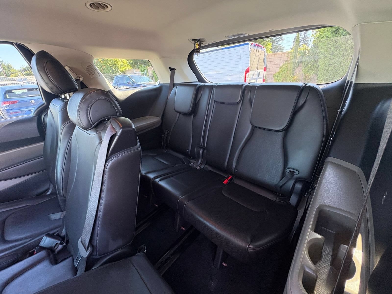Thumbnail: 2026 Kia Carnival - 31