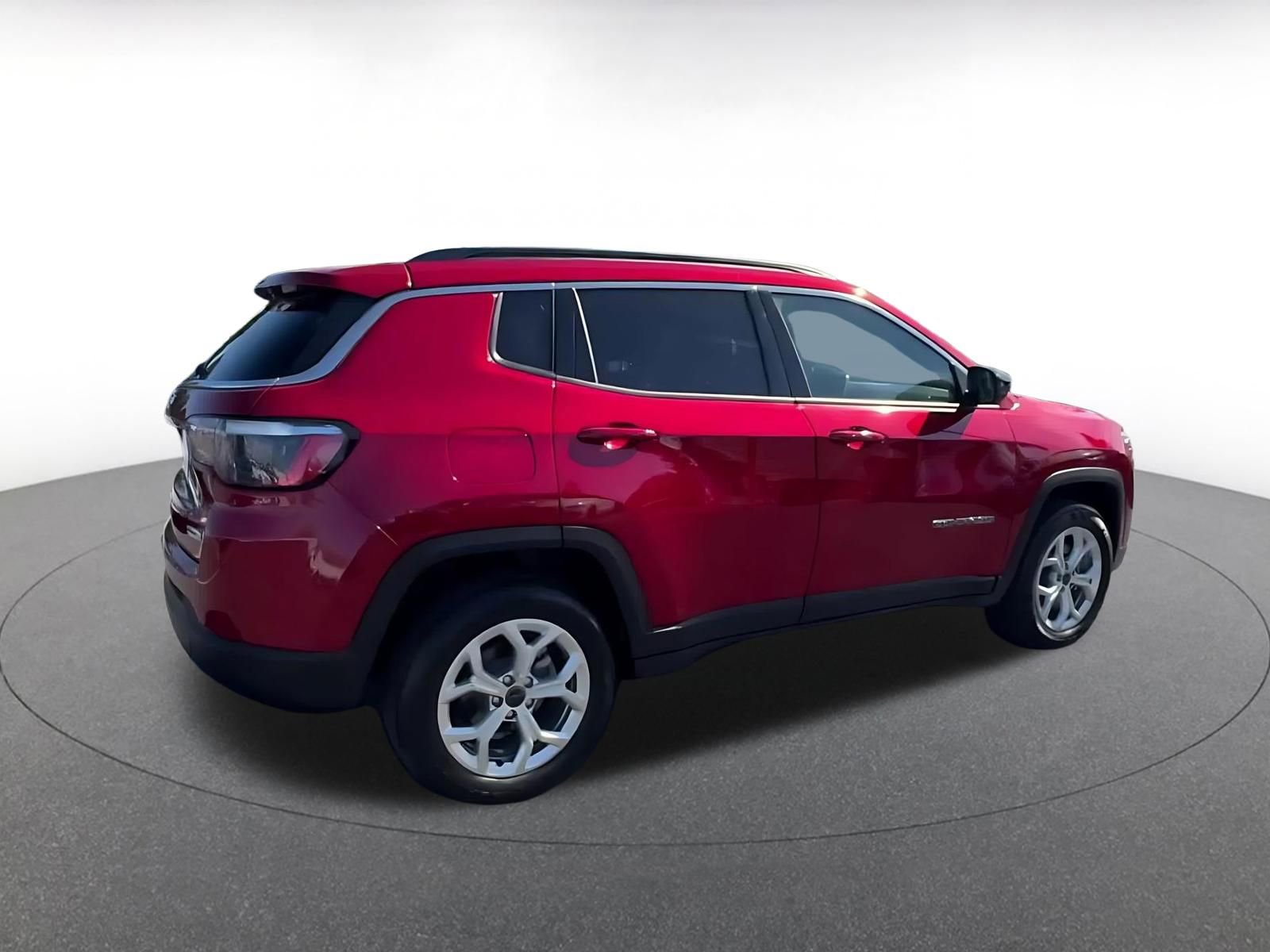 Thumbnail: 2025 Jeep Compass - 15