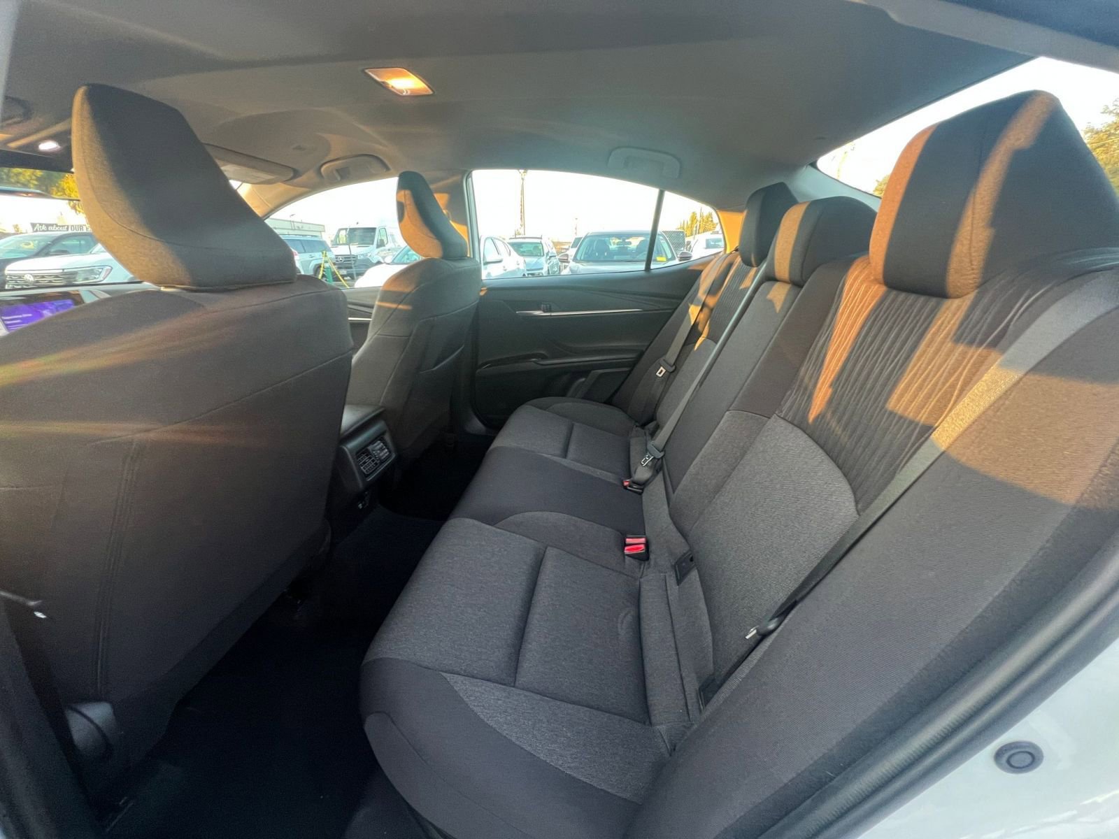 Thumbnail: 2025 Toyota Camry - 25