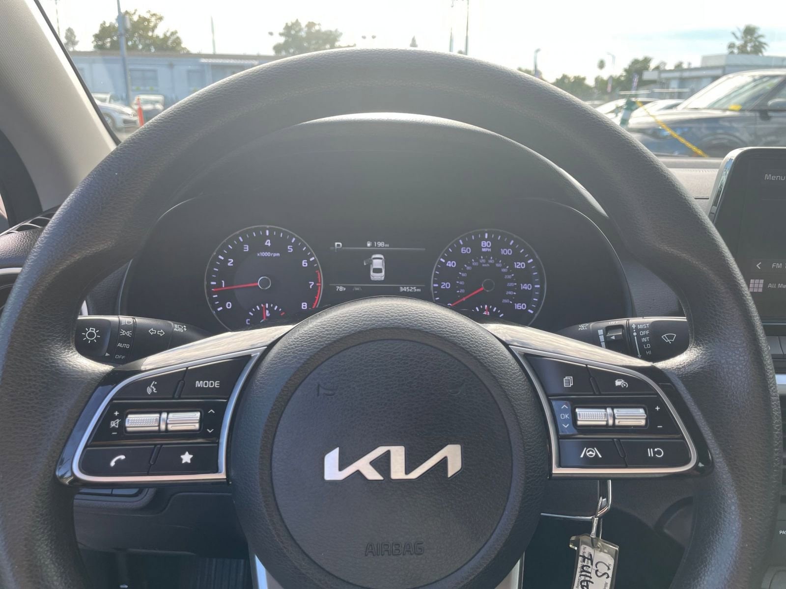 Thumbnail: 2024 Kia Forte - 24