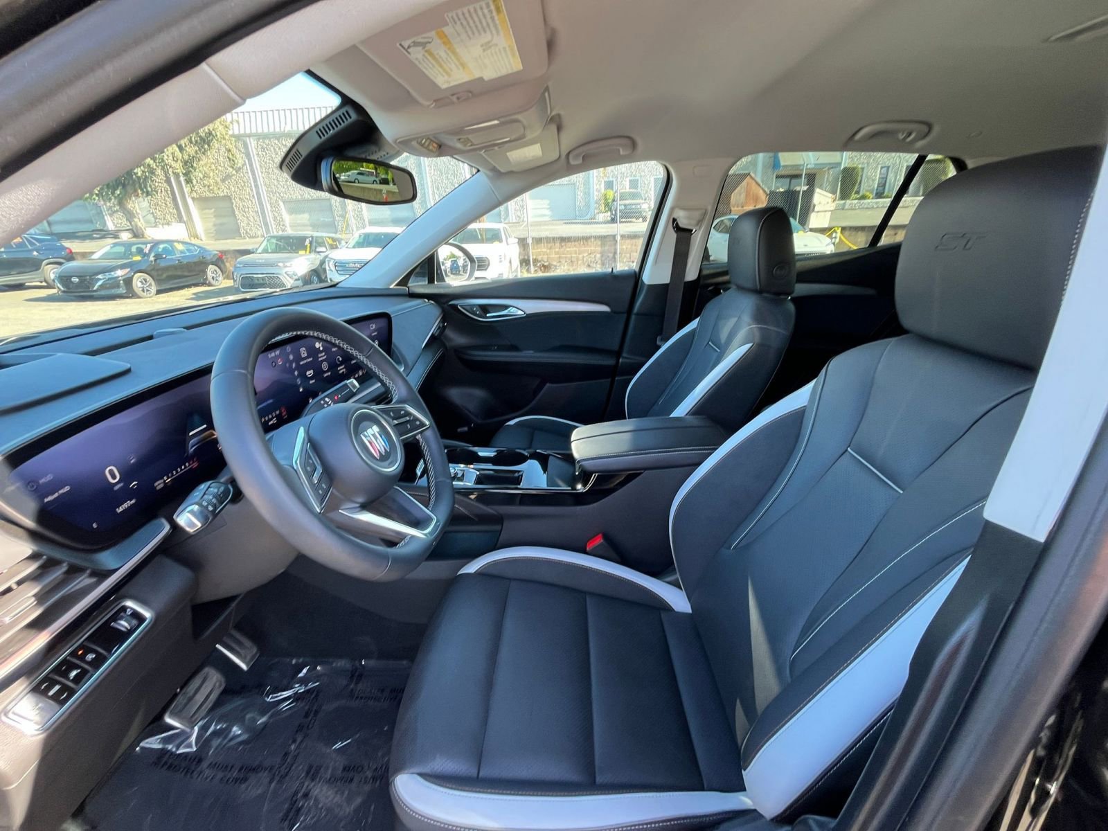 Thumbnail: 2024 Buick Envision - 27