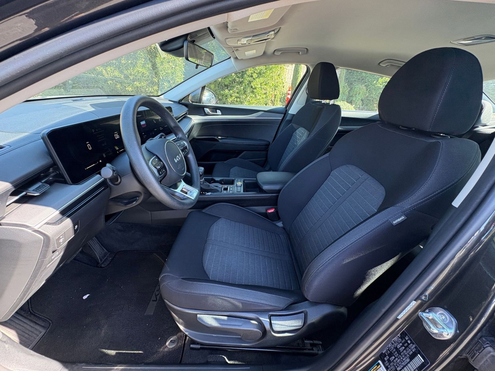 Thumbnail: 2025 Kia K5 - 25