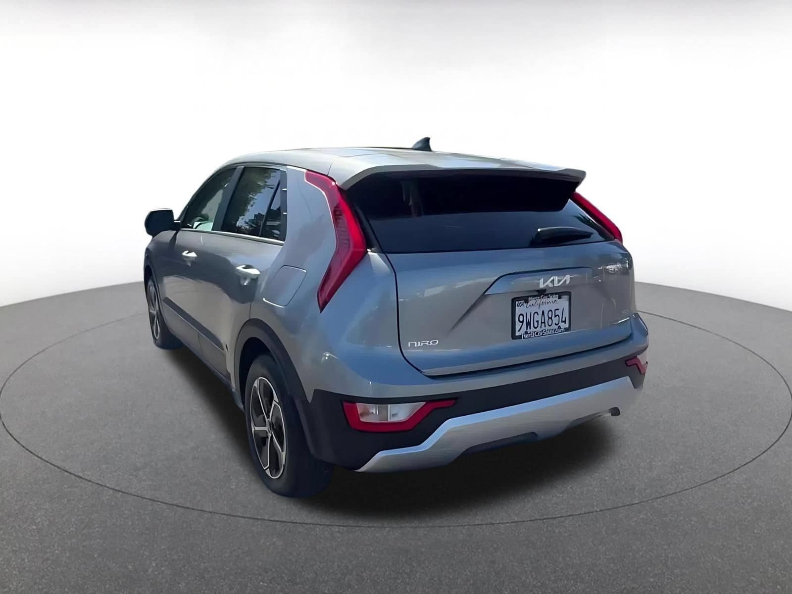 Thumbnail: 2026 Kia Niro - 11