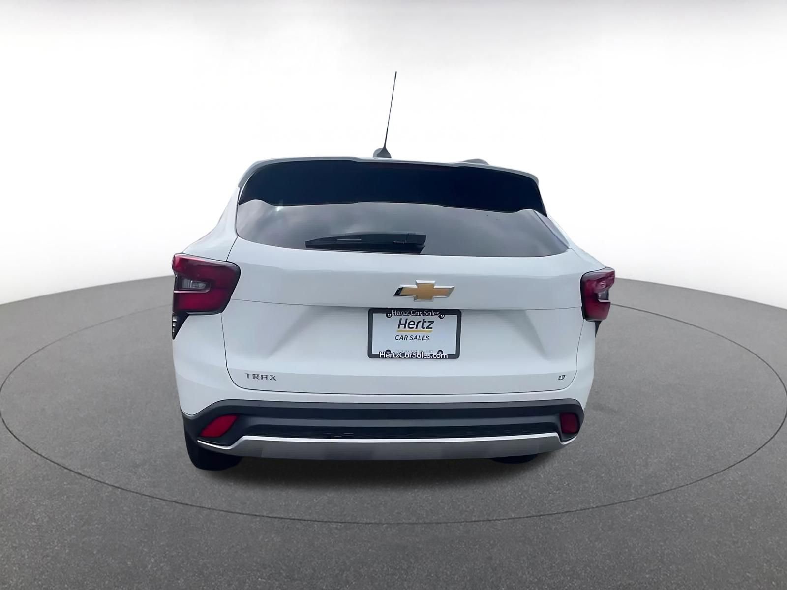 Thumbnail: 2025 Chevrolet Trax - 12