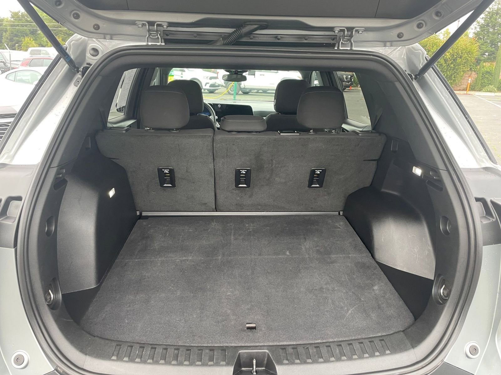 Thumbnail: 2025 Chevrolet Equinox - 24