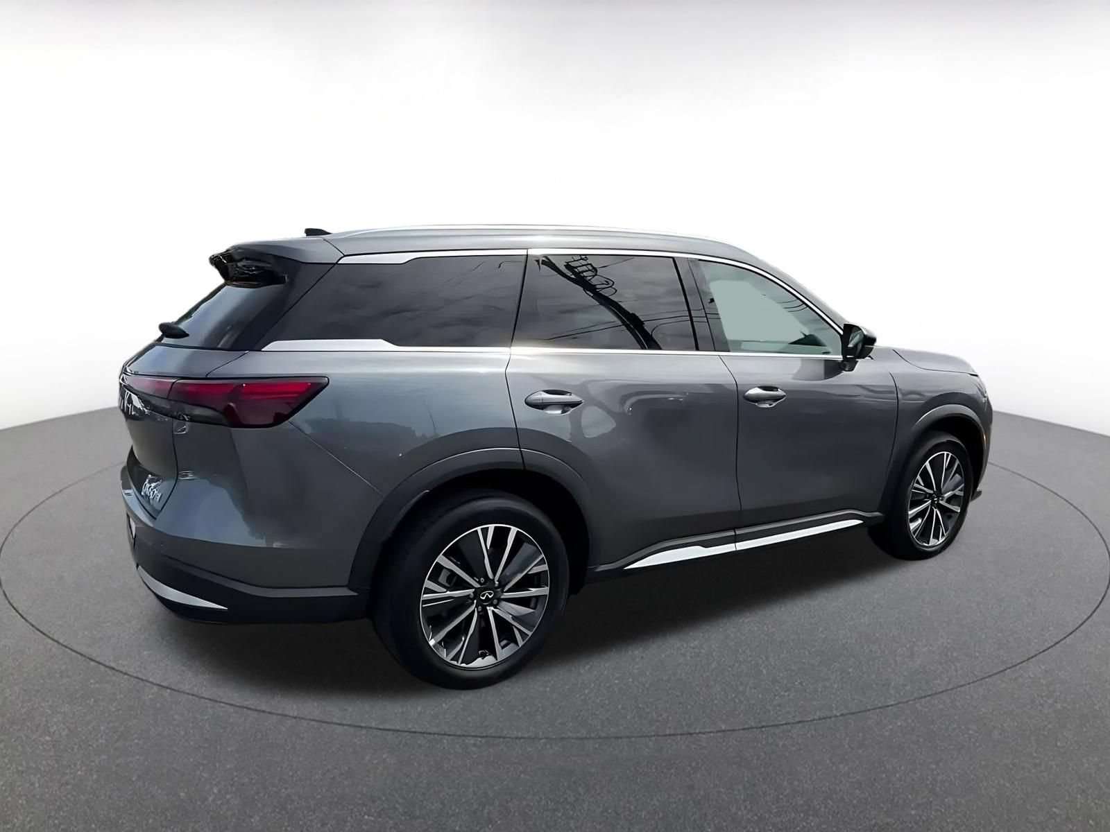 Thumbnail: 2026 INFINITI QX60 - 14