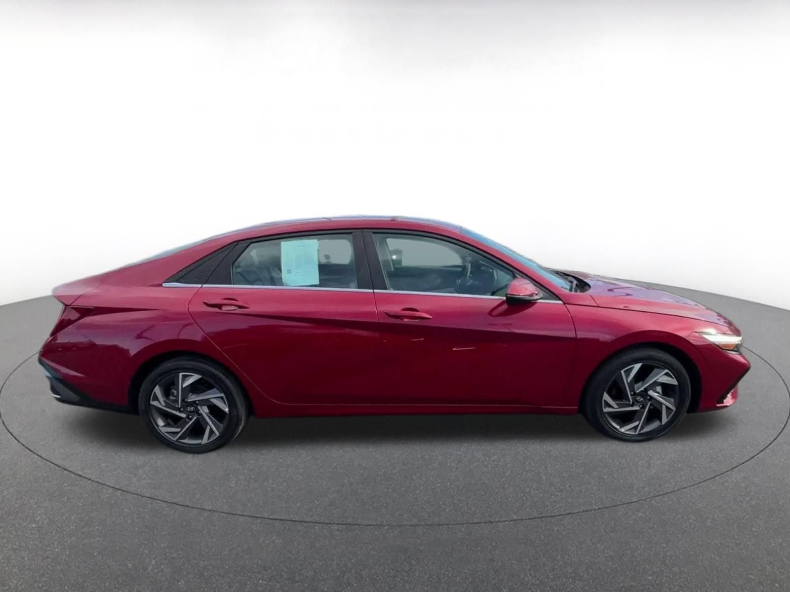 Thumbnail: 2025 Hyundai Elantra - 15