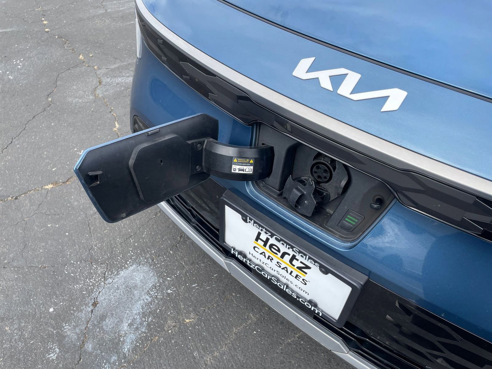 Thumbnail: 2023 Kia Niro - 21