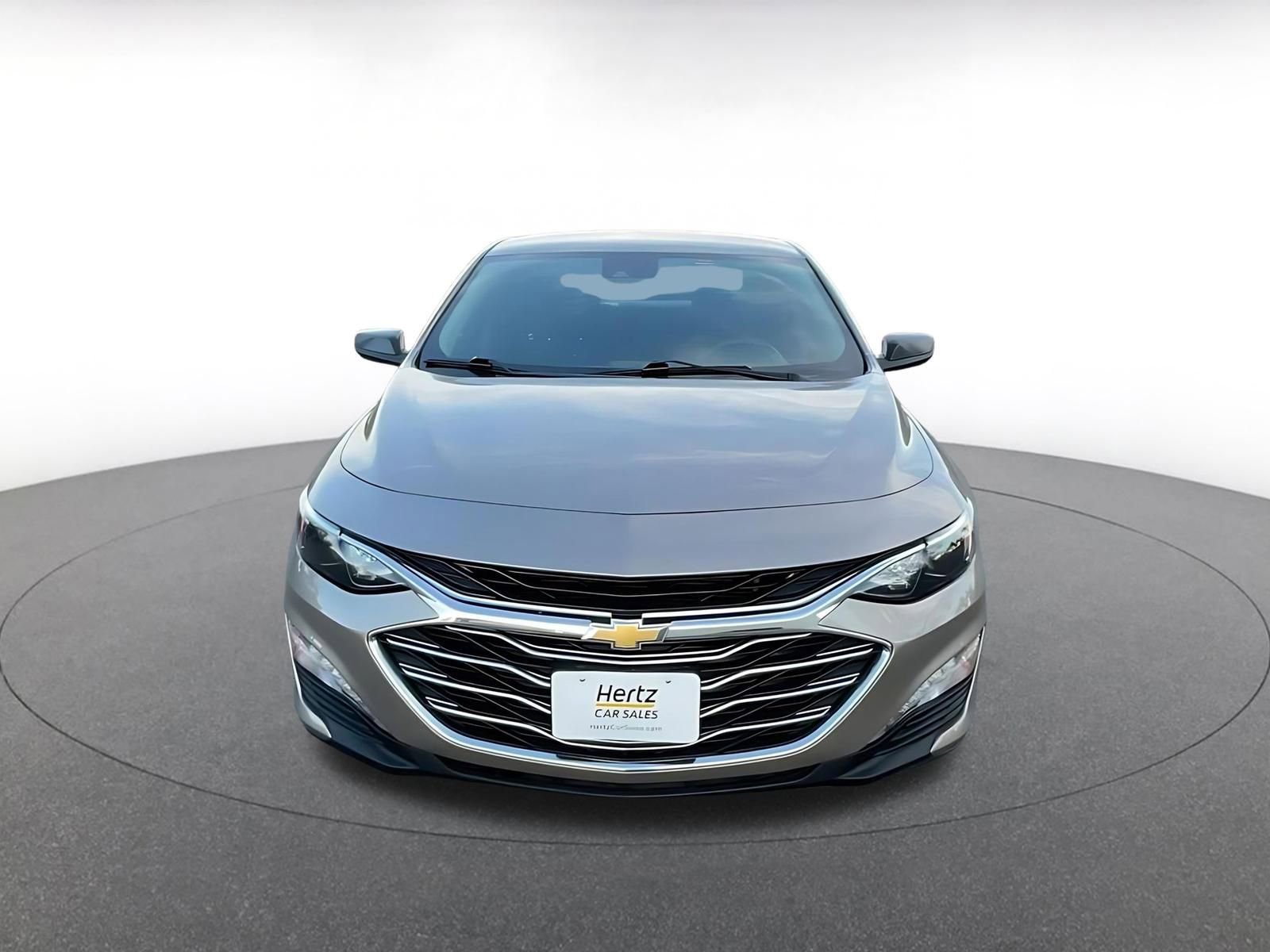 Thumbnail: 2023 Chevrolet Malibu - 4