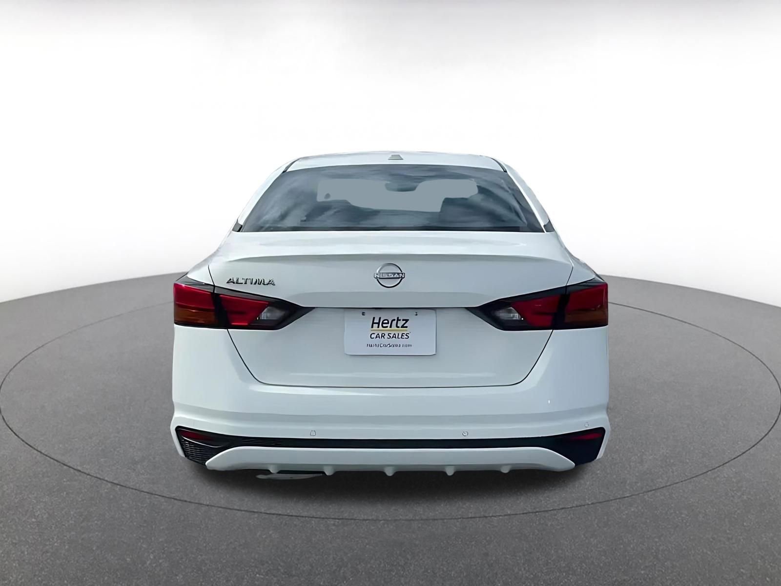 Thumbnail: 2025 Nissan Altima - 12