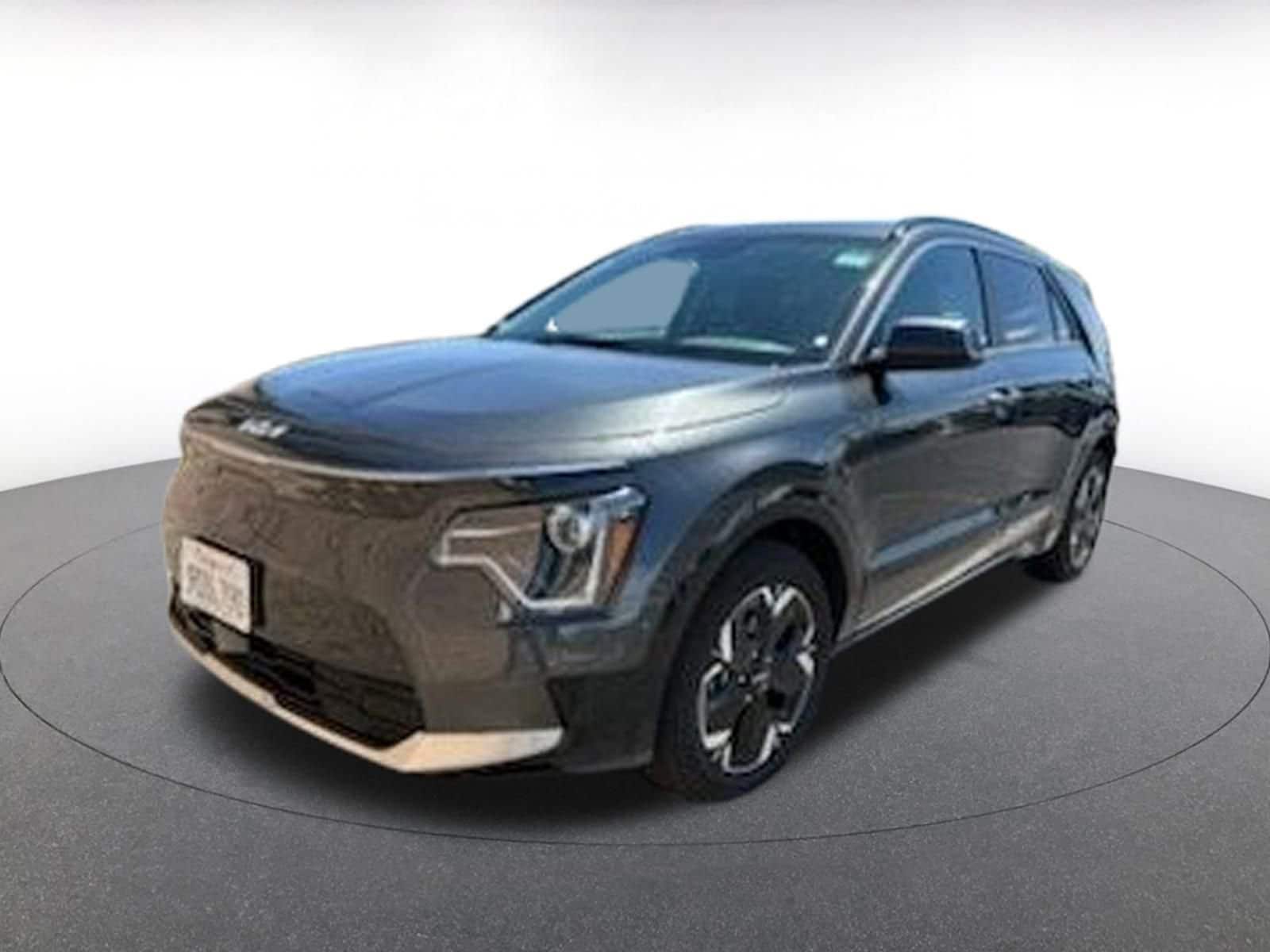 Thumbnail: 2023 Kia Niro - 2