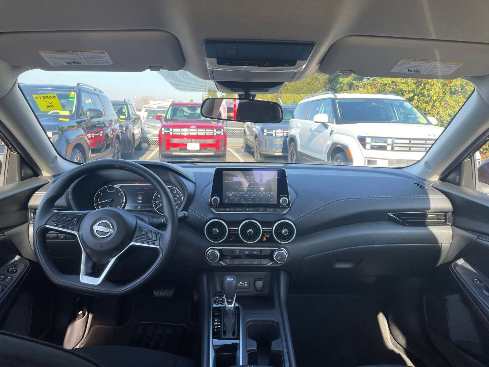 Thumbnail: 2025 Nissan Sentra - 31