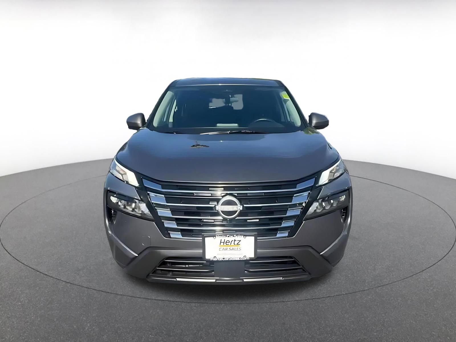 Thumbnail: 2025 Nissan Rogue - 4