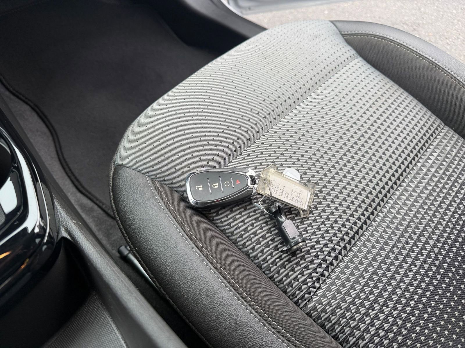 Thumbnail: 2025 Chevrolet Trax - 22