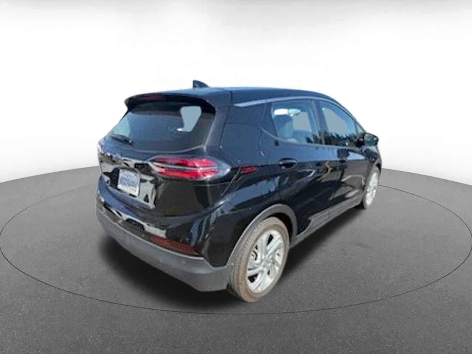Thumbnail: 2023 Chevrolet Bolt EV - 4