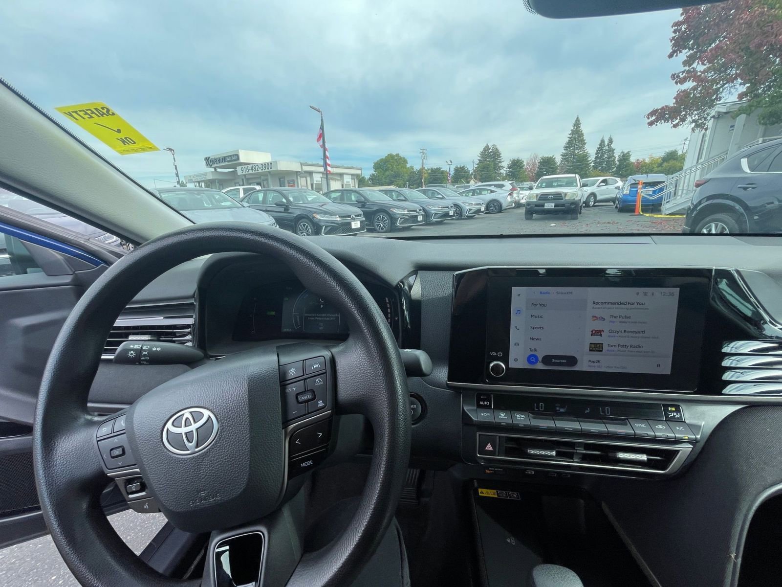 Thumbnail: 2025 Toyota Camry - 28