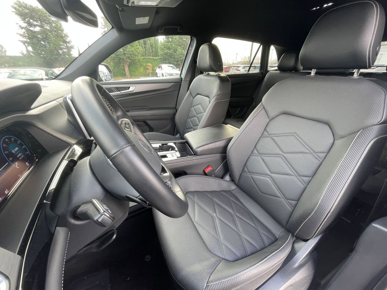 Thumbnail: 2025 Volkswagen Atlas - 31