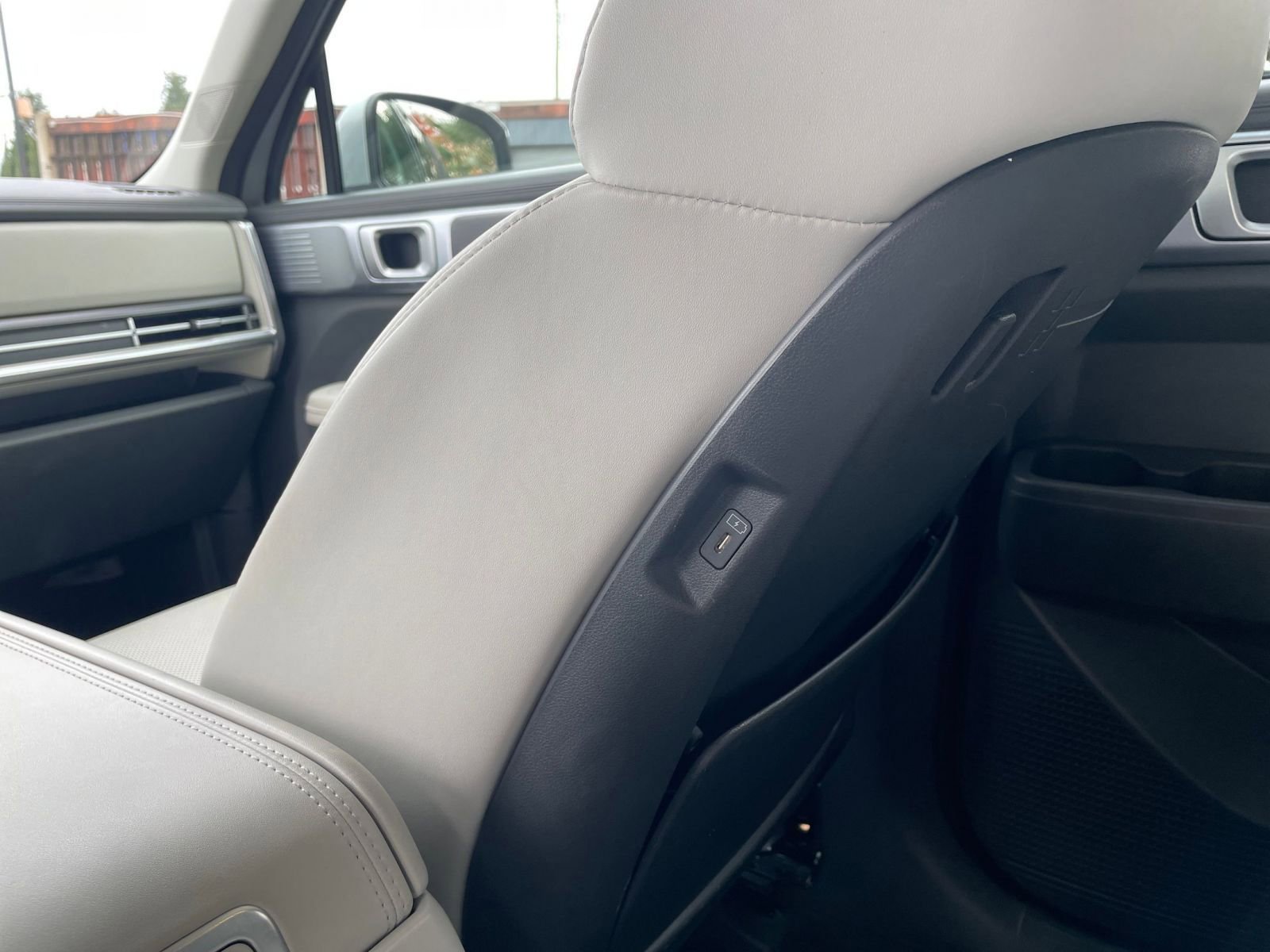 Thumbnail: 2025 Hyundai Santa Fe - 28