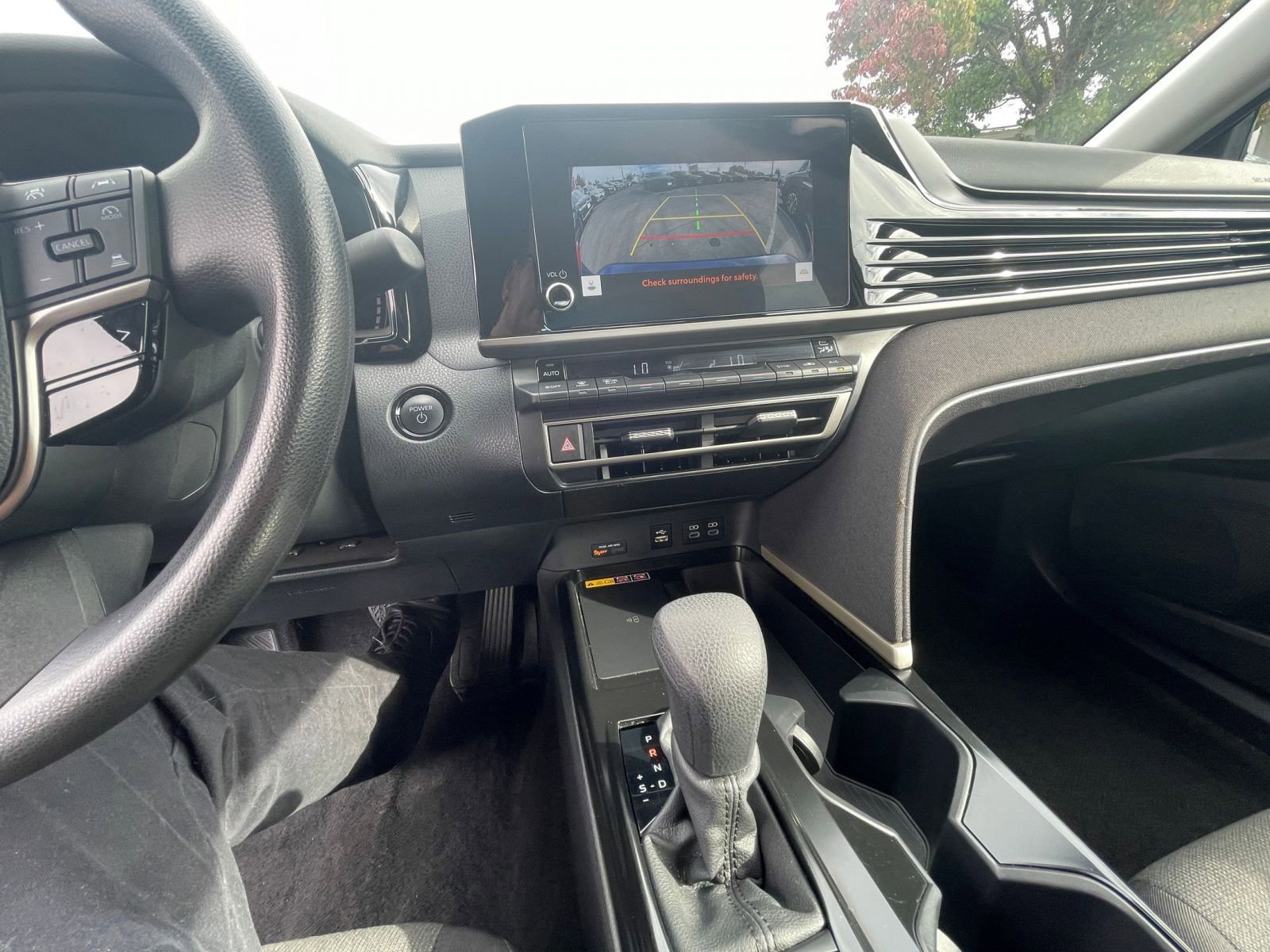 Thumbnail: 2025 Toyota Camry - 17