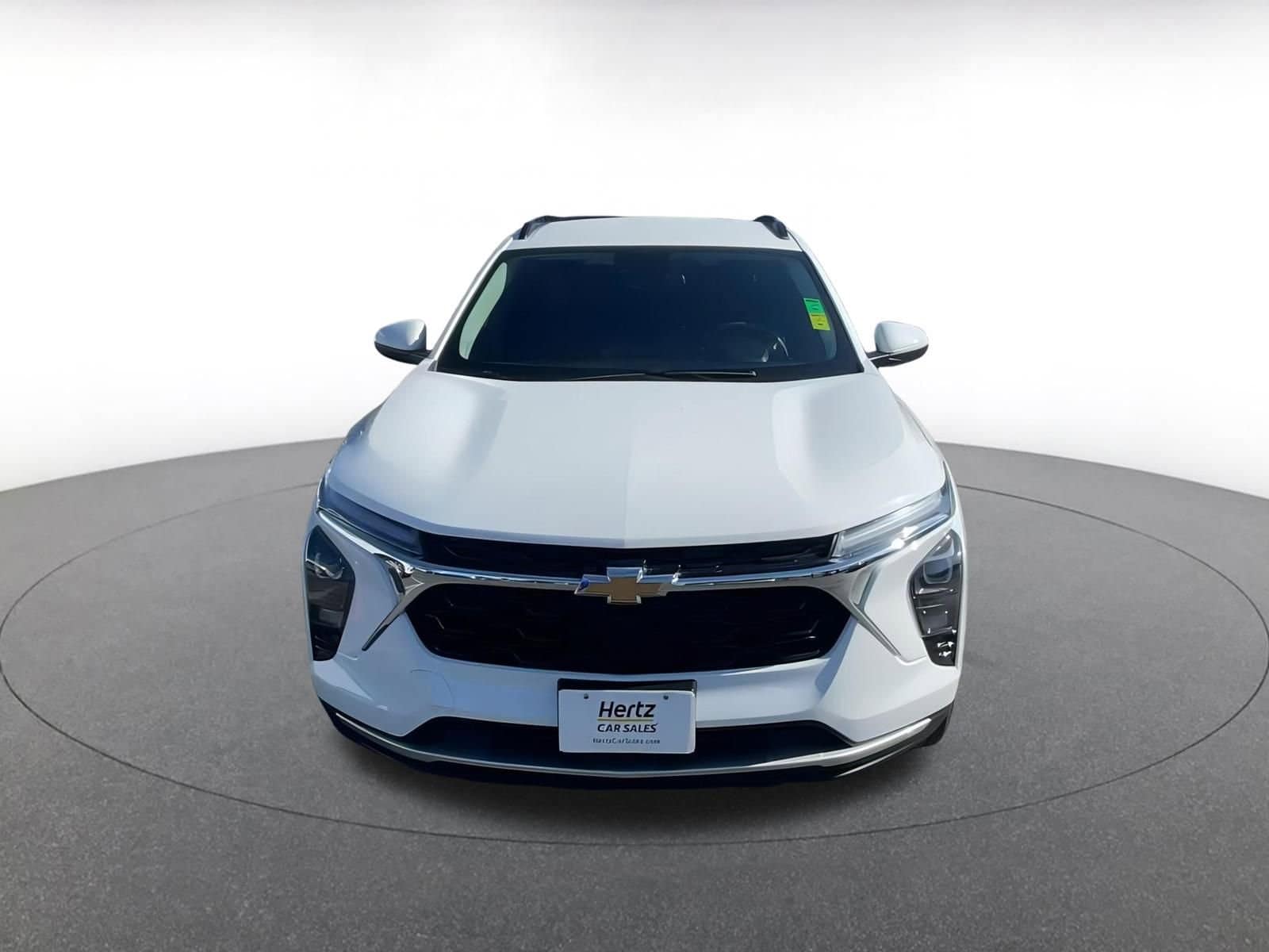 Thumbnail: 2025 Chevrolet Trax - 4