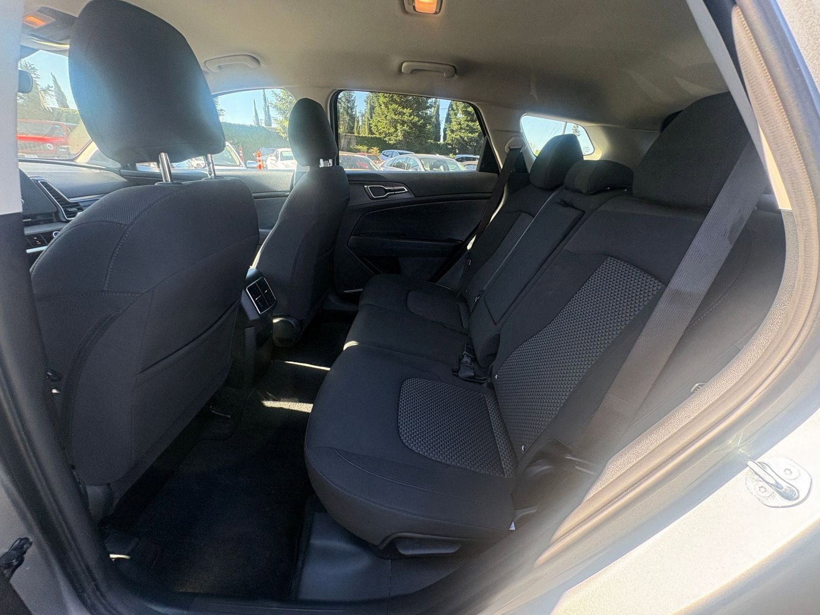 Thumbnail: 2025 Kia Sportage - 24