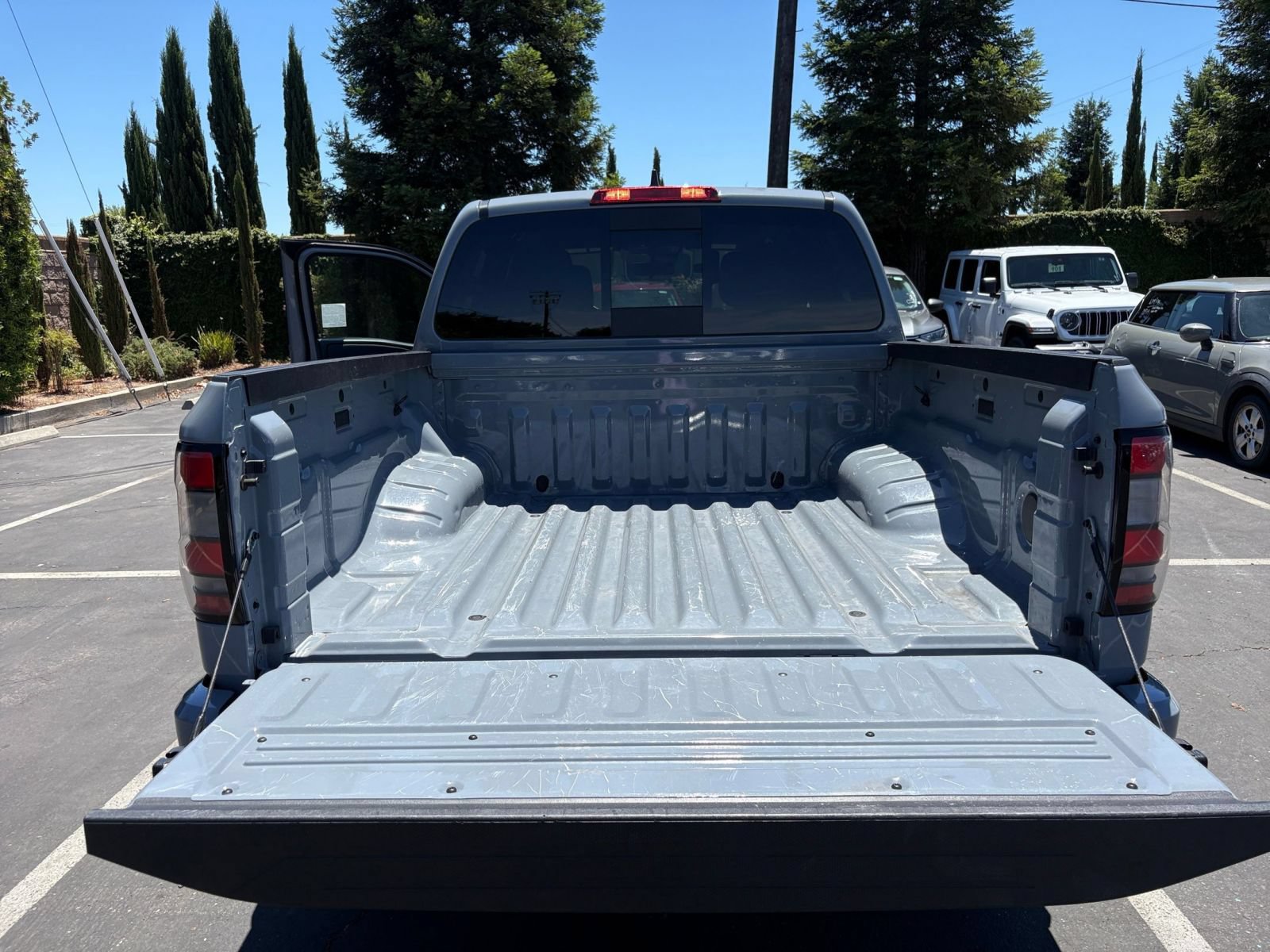Thumbnail: 2026 Nissan Frontier - 31