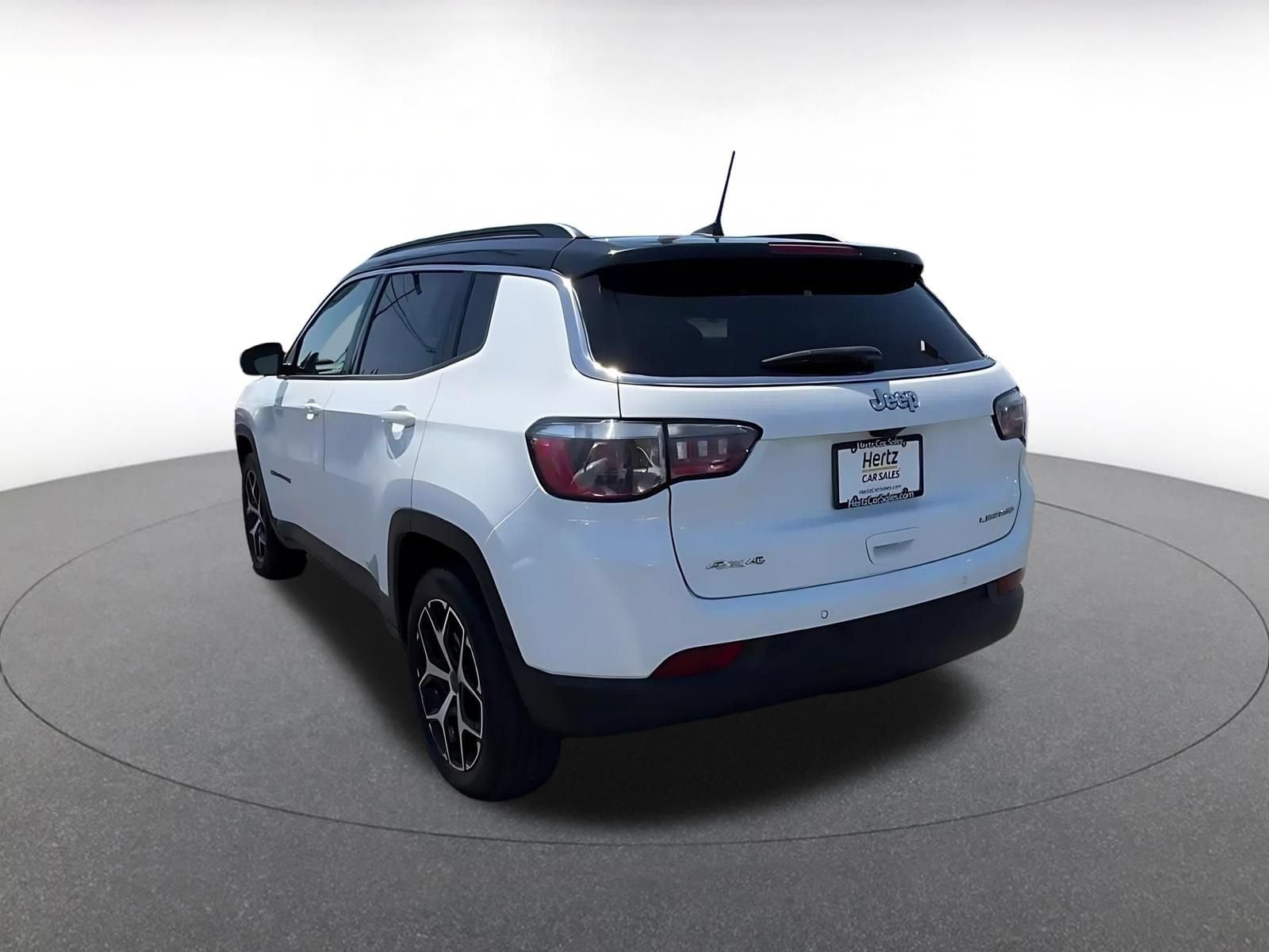 Thumbnail: 2025 Jeep Compass - 11