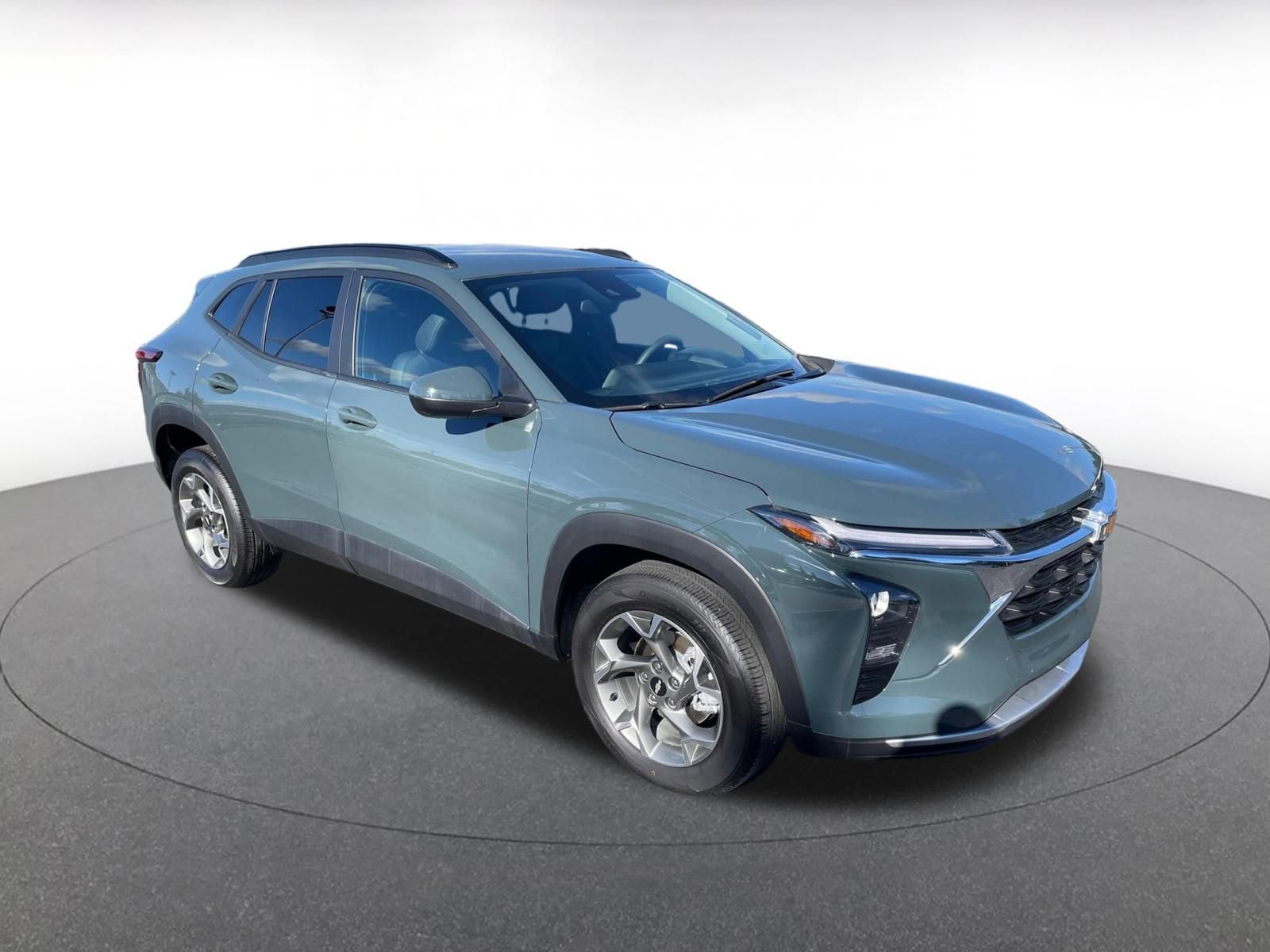 Thumbnail: 2025 Chevrolet Trax - 1