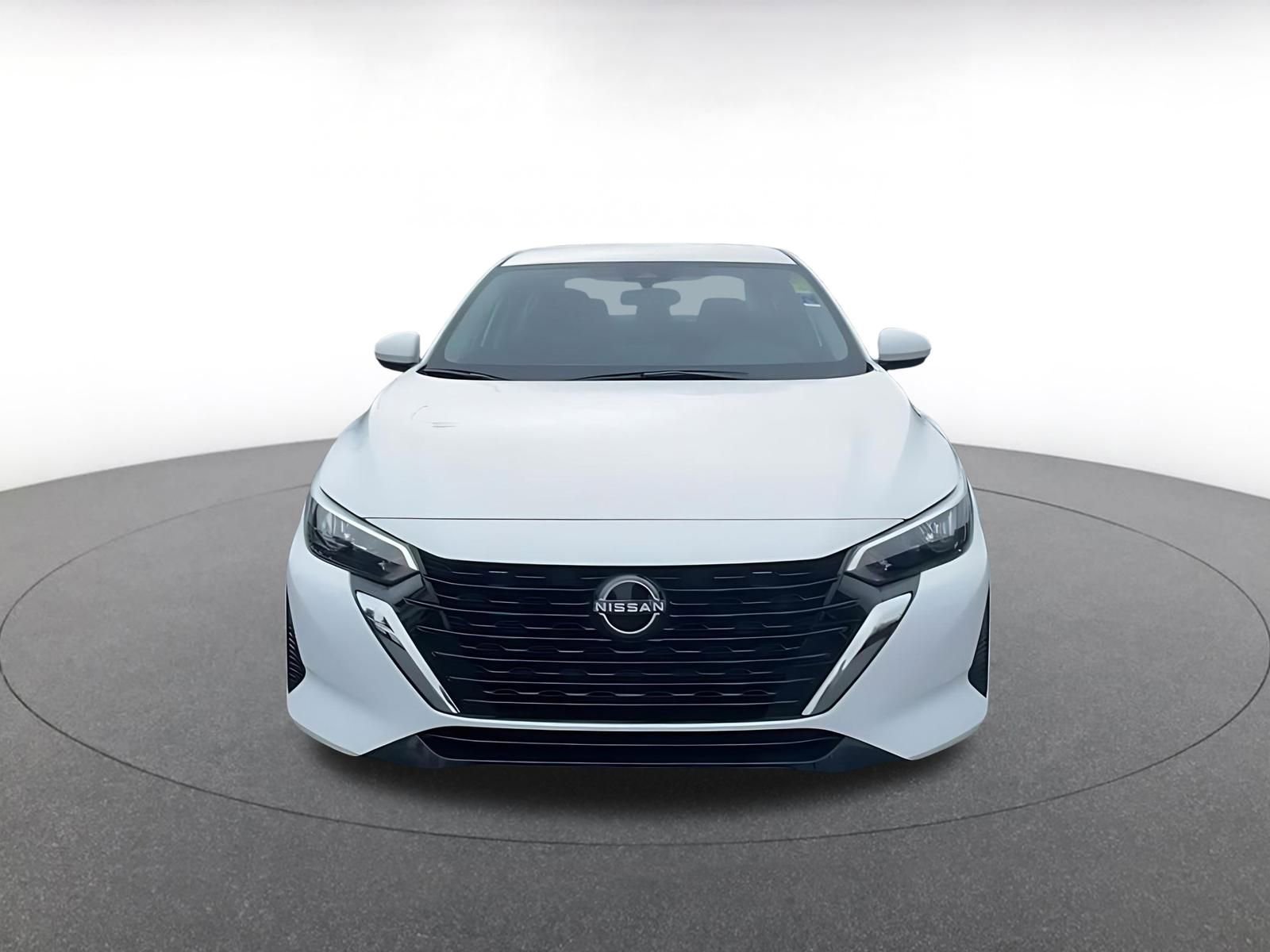 Thumbnail: 2025 Nissan Sentra - 4