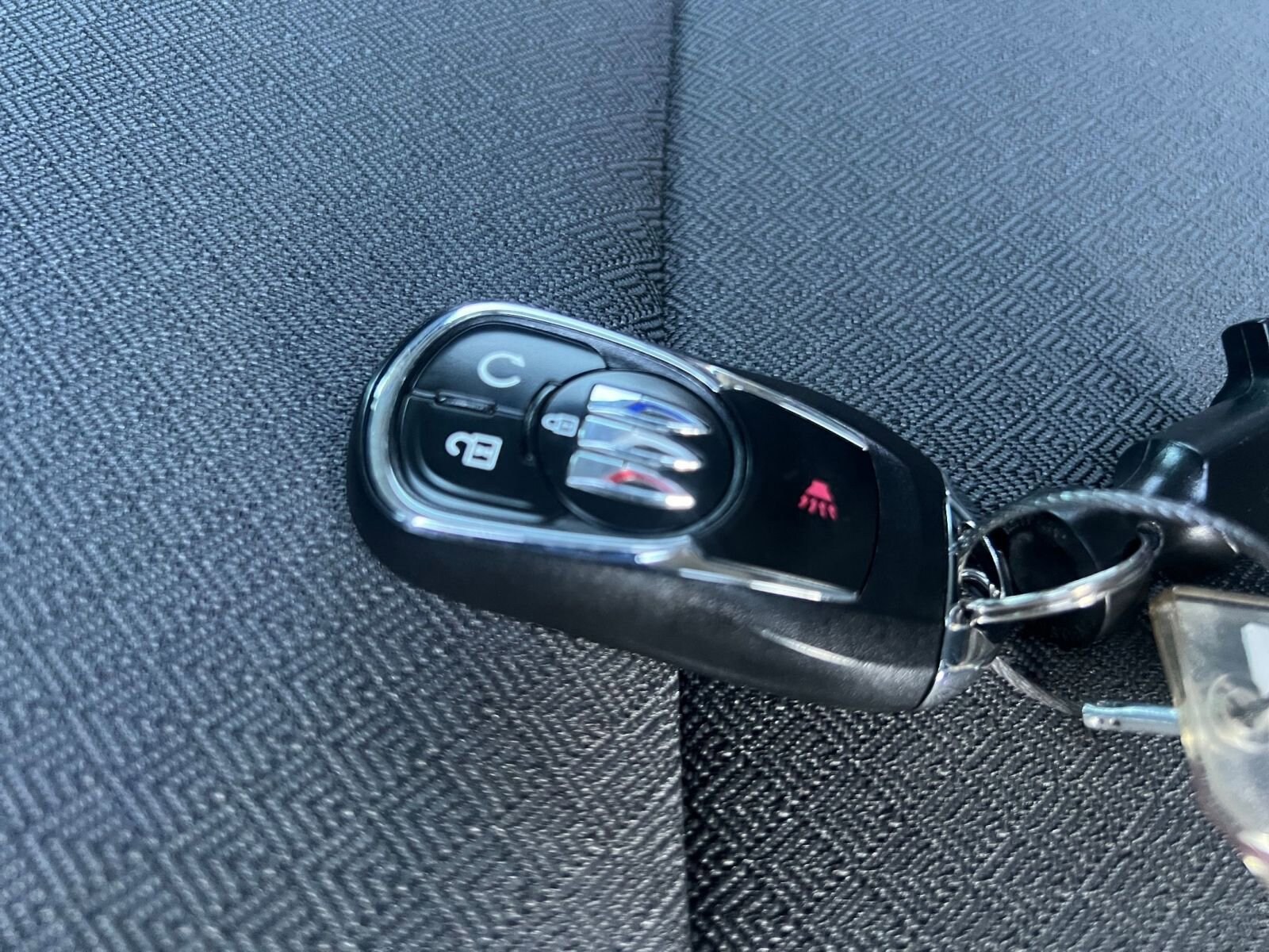 Thumbnail: 2025 Buick Encore GX - 22