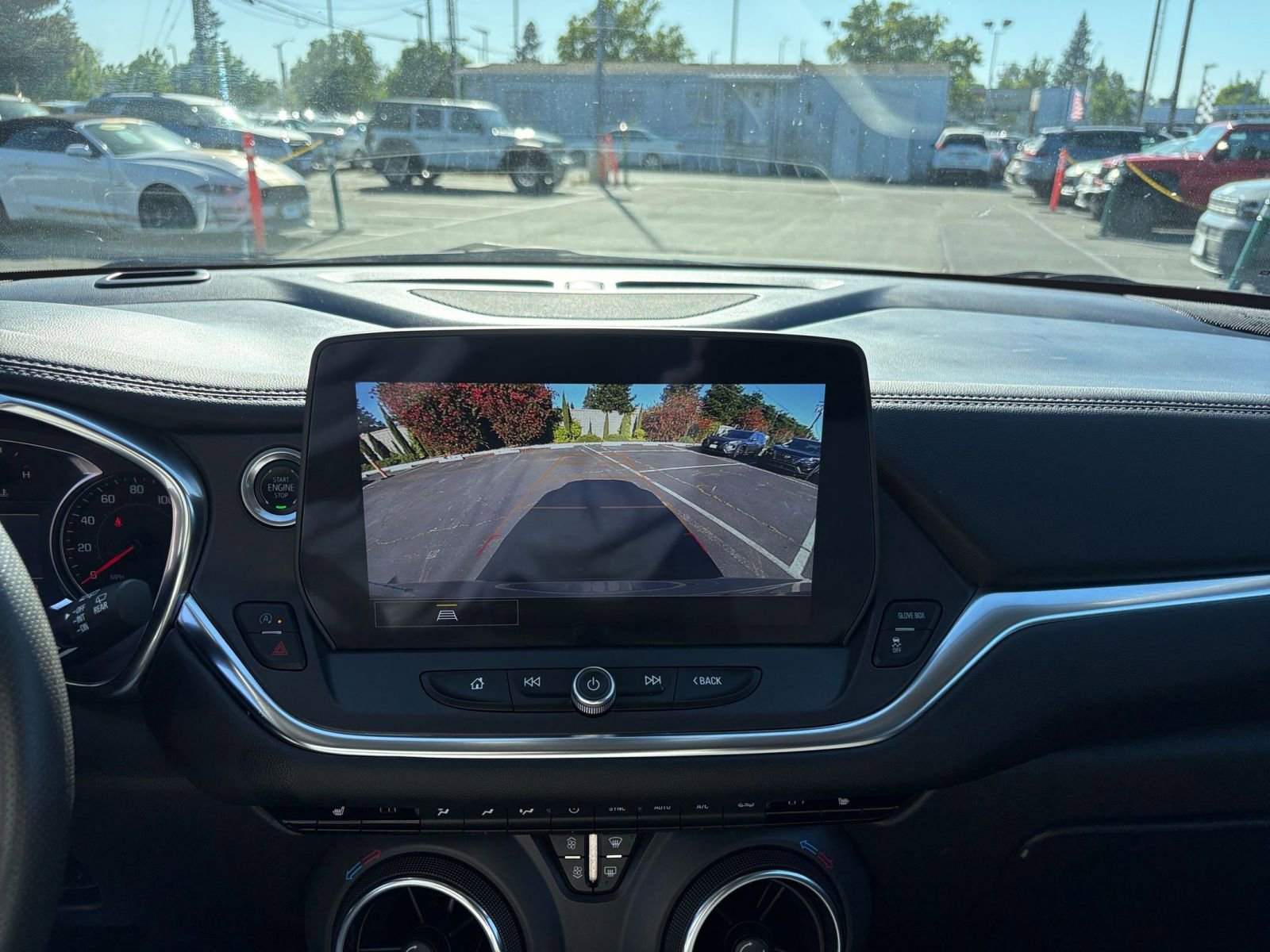 Thumbnail: 2025 Chevrolet Blazer - 25