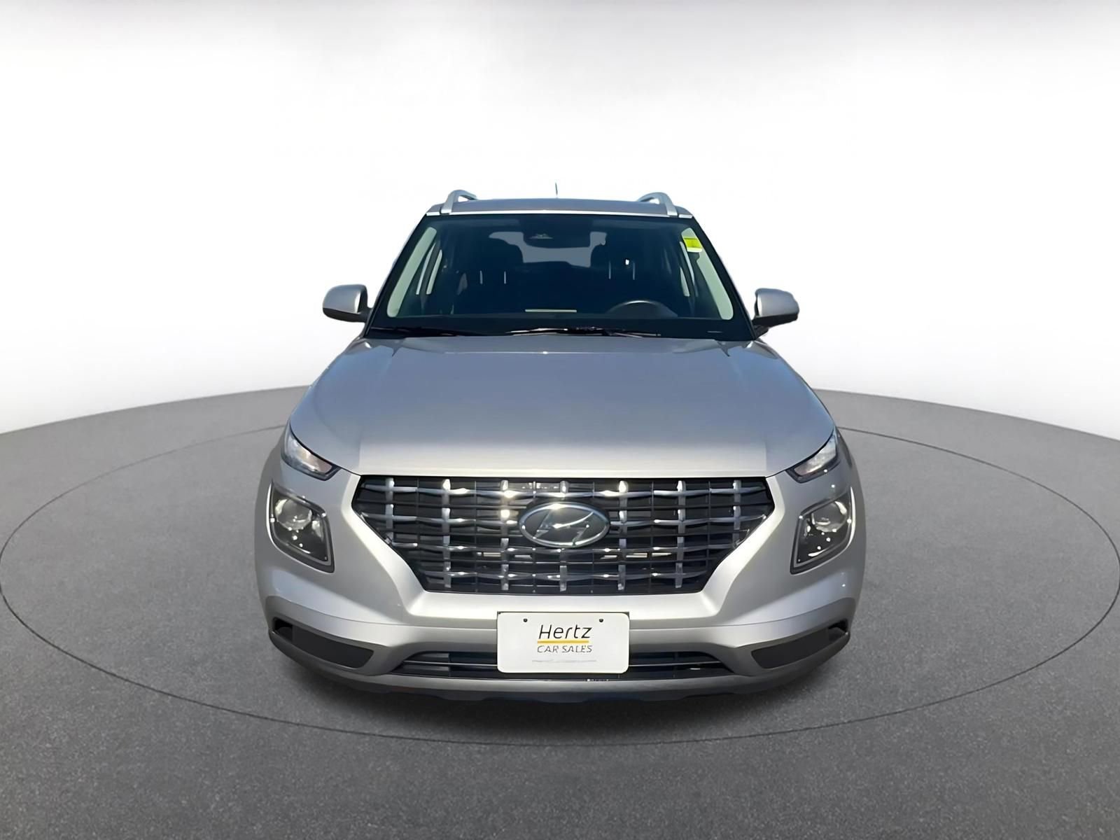 Thumbnail: 2025 Hyundai Venue - 4