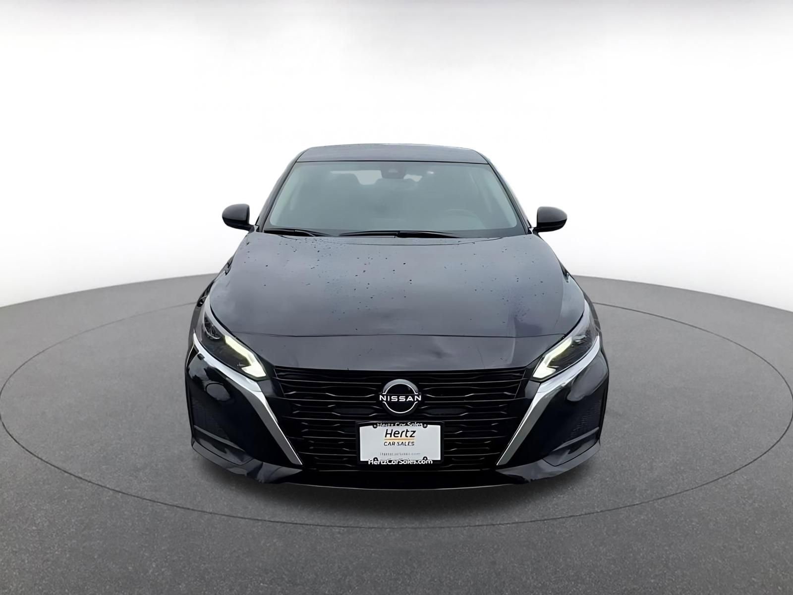 Thumbnail: 2025 Nissan Altima - 4