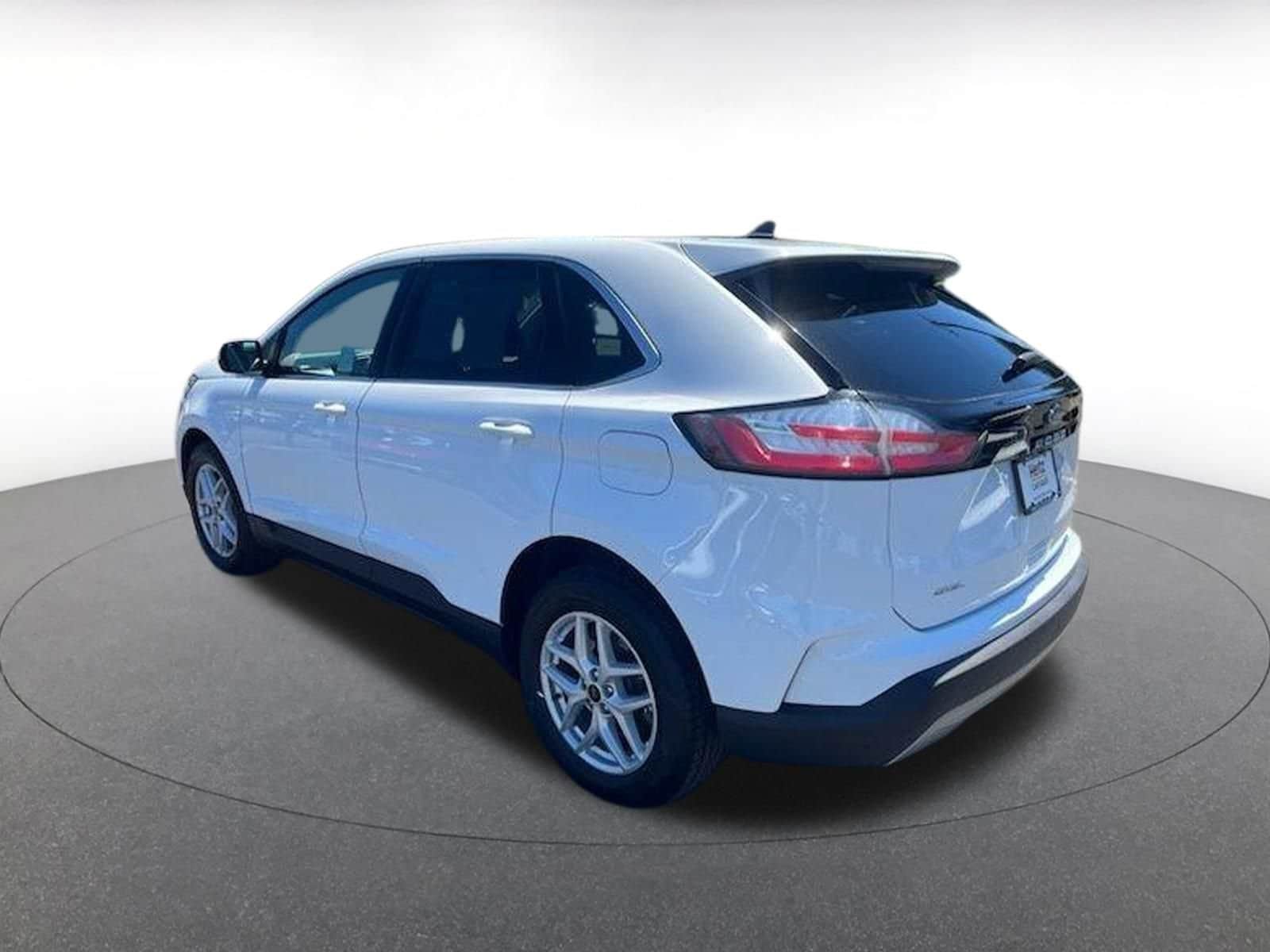 Thumbnail: 2024 Ford Edge - 5