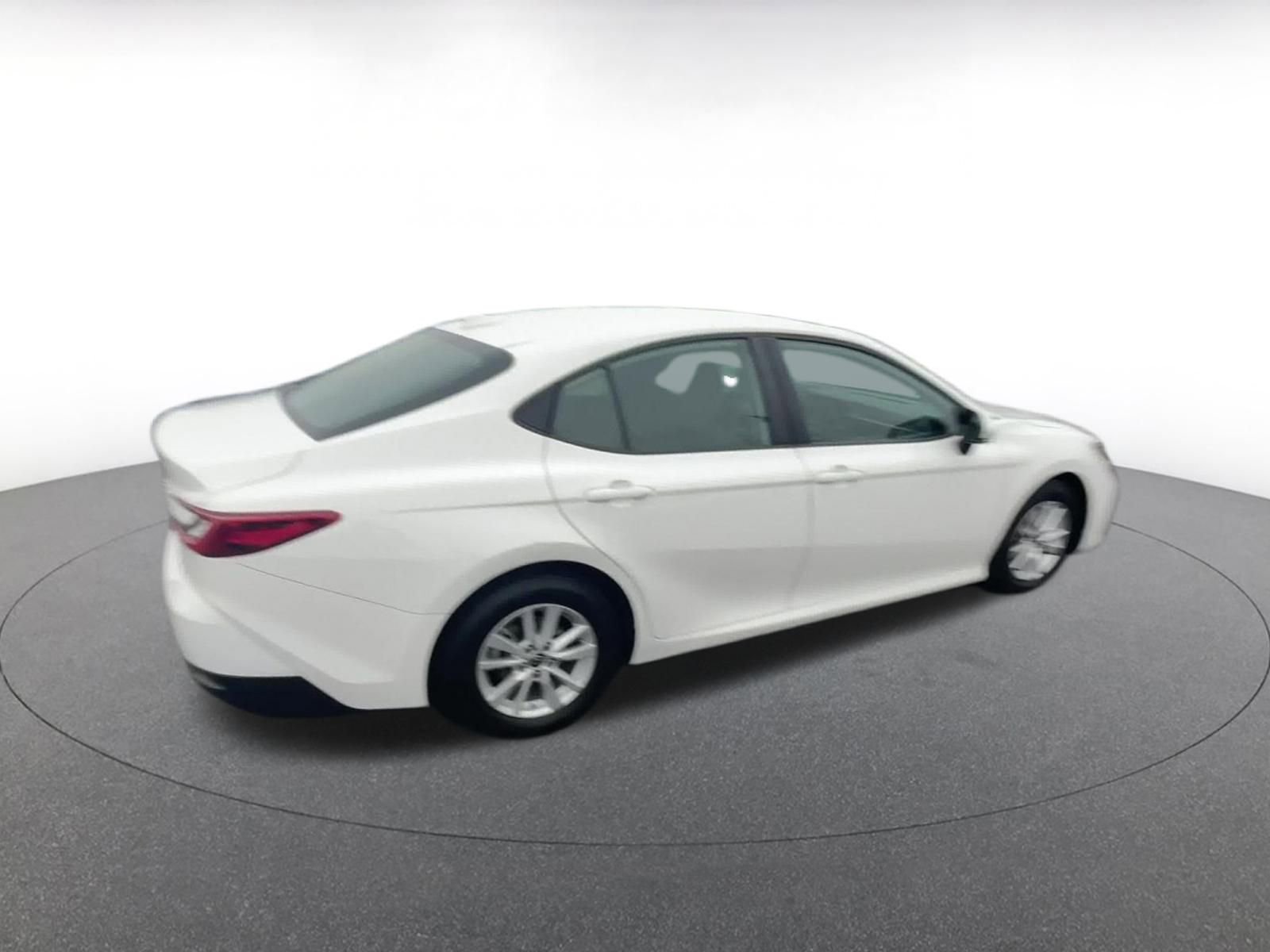 Thumbnail: 2025 Toyota Camry - 15