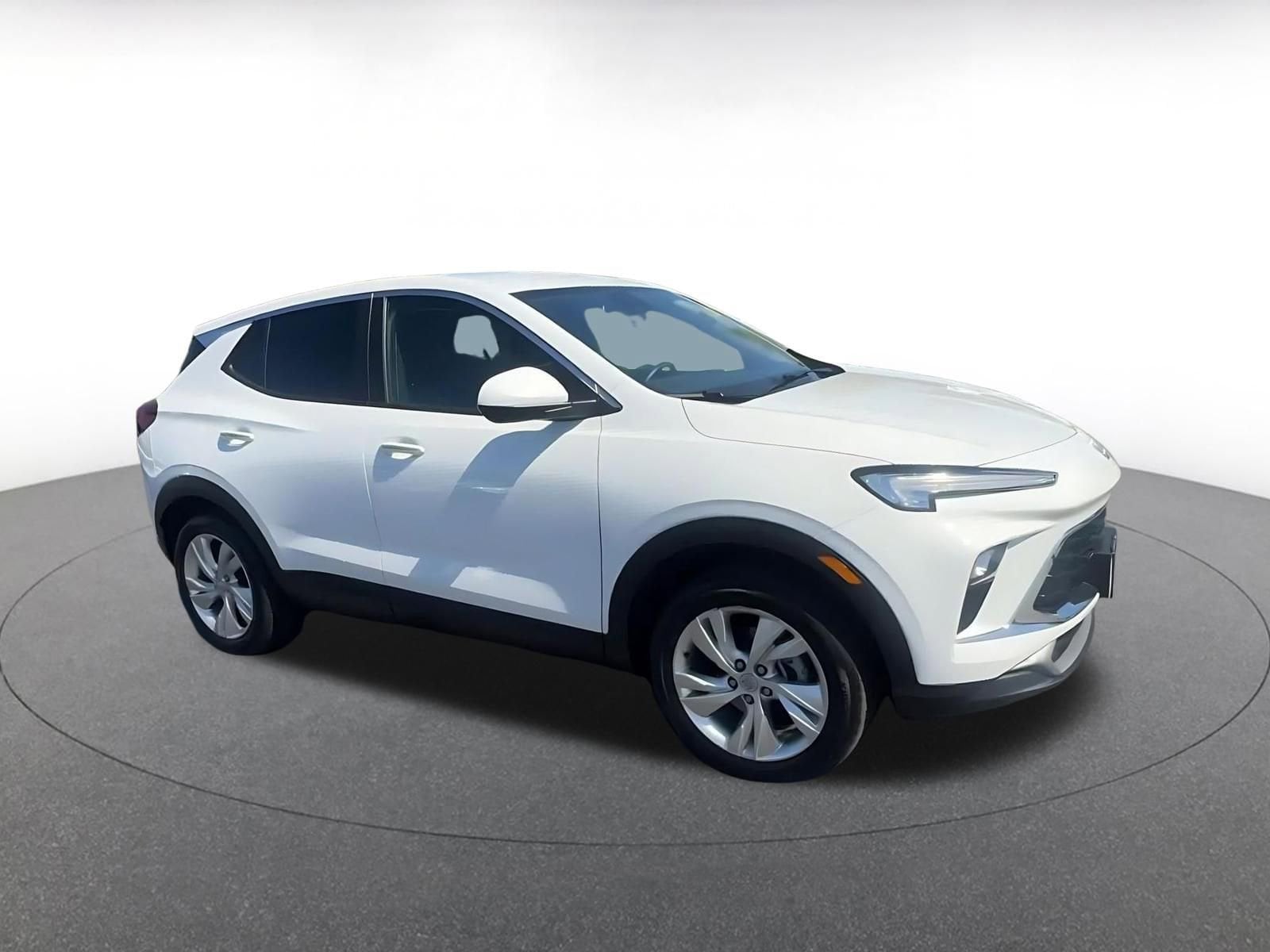 Thumbnail: 2025 Buick Encore GX - 2