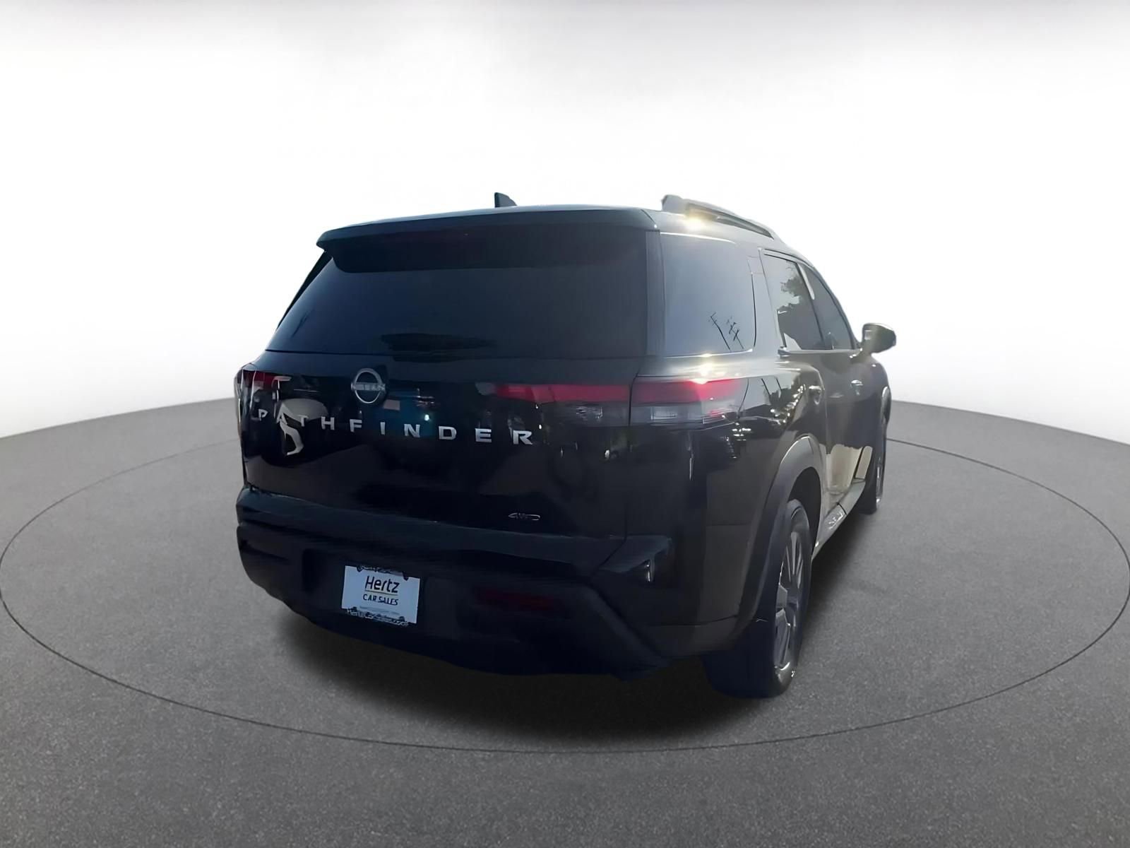 Thumbnail: 2025 Nissan Pathfinder - 14