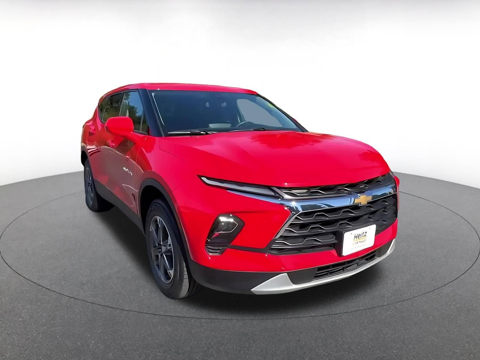 Thumbnail: 2025 Chevrolet Blazer - 3
