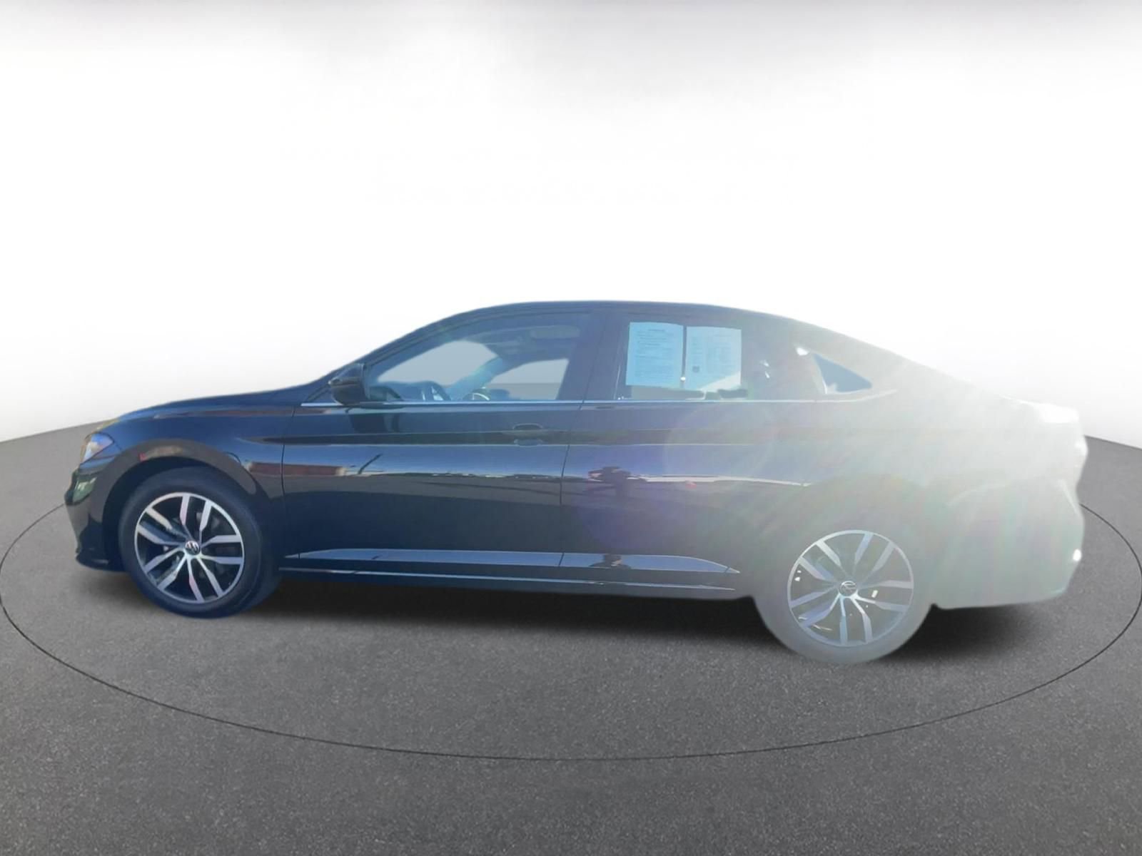 Thumbnail: 2025 Volkswagen Jetta - 8