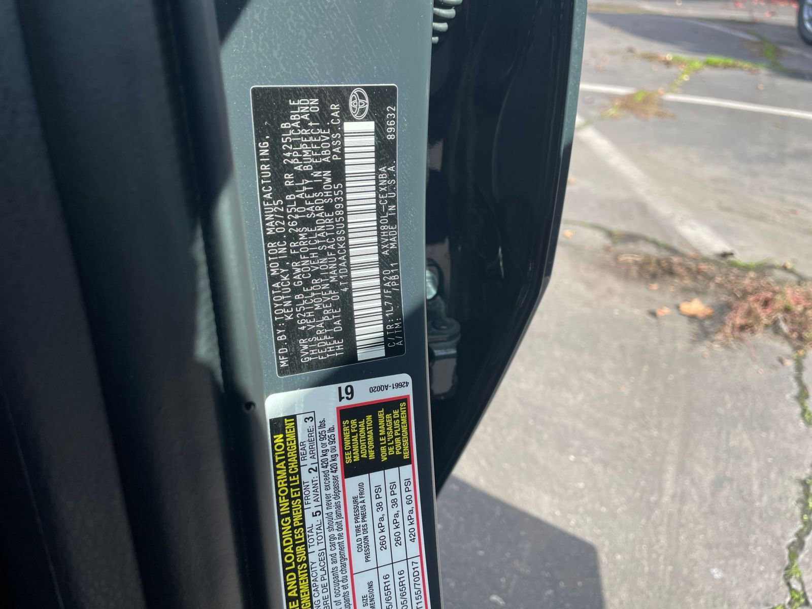 Thumbnail: 2025 Toyota Camry - 22