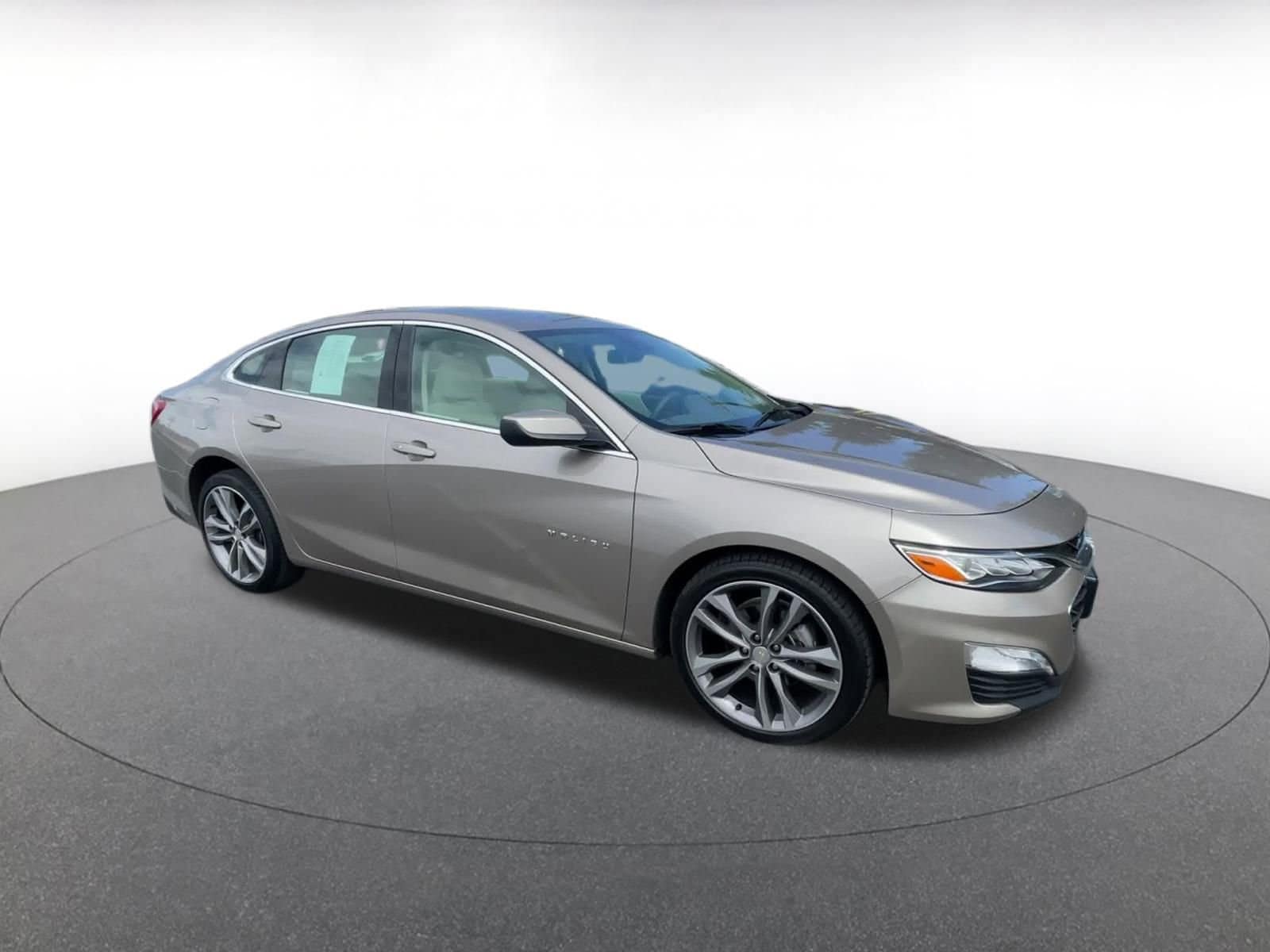 Thumbnail: 2024 Chevrolet Malibu - 2