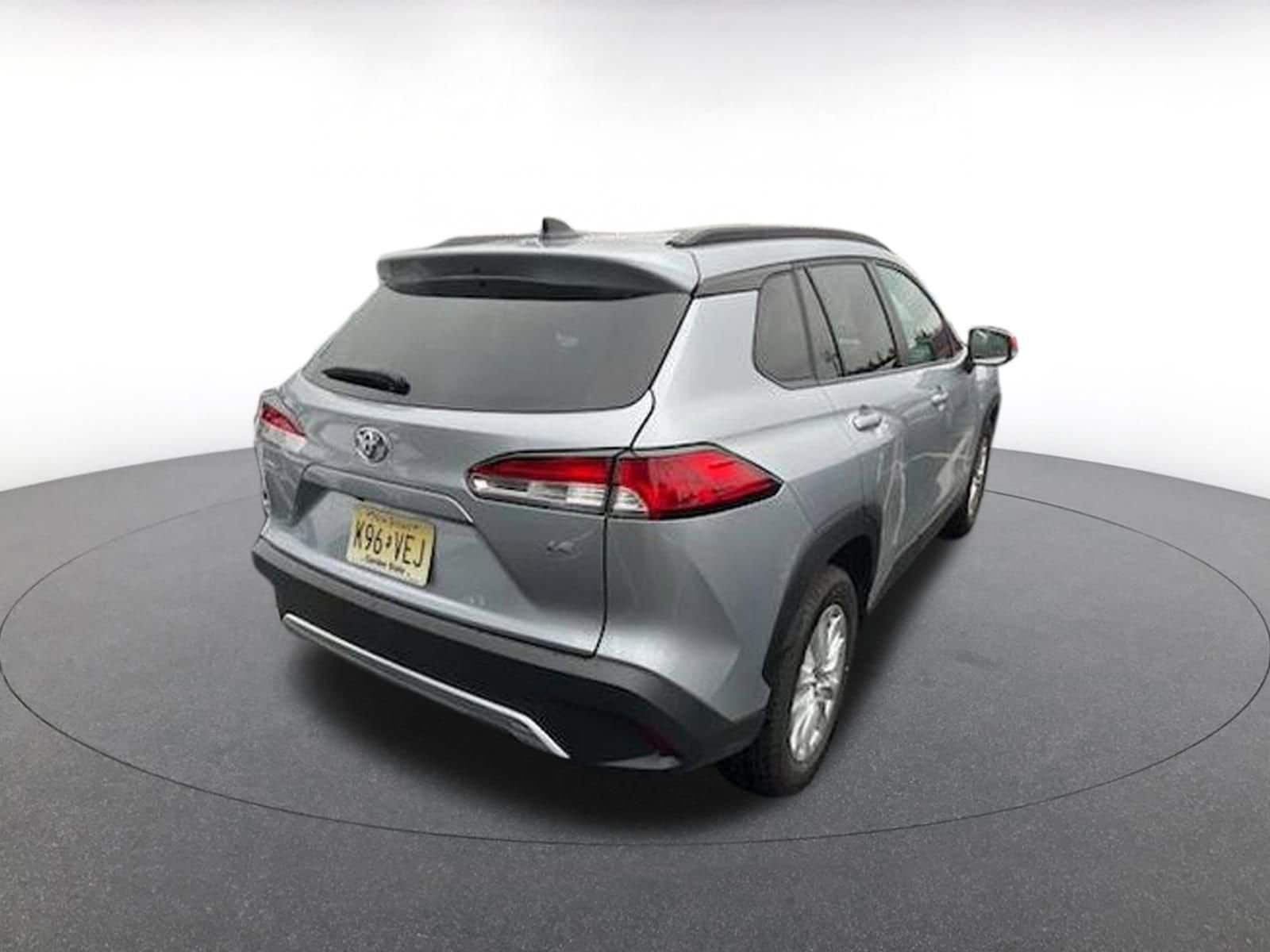 Thumbnail: 2025 Toyota Corolla Cross - 4